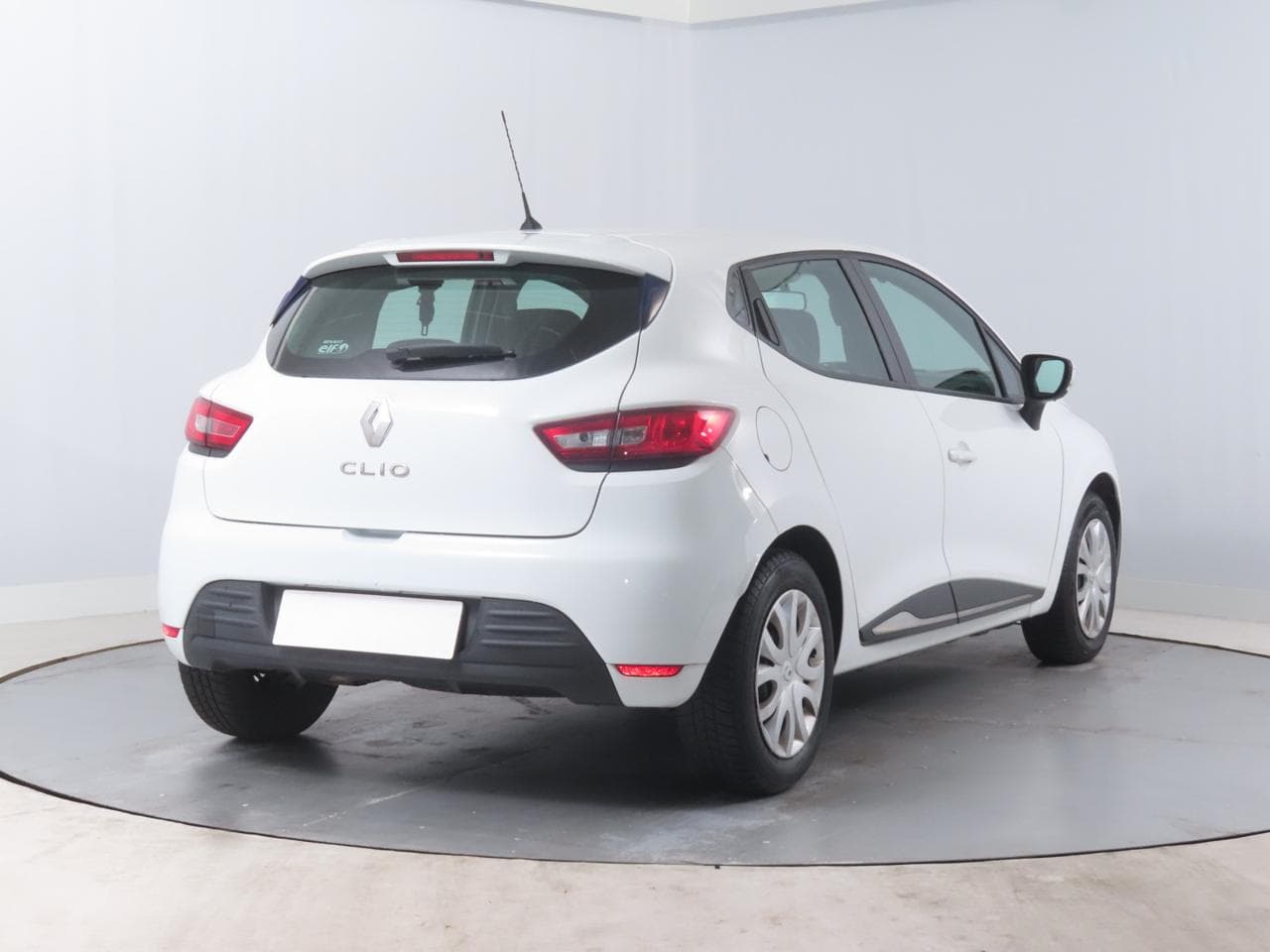 2017 Renault CLIO - 7