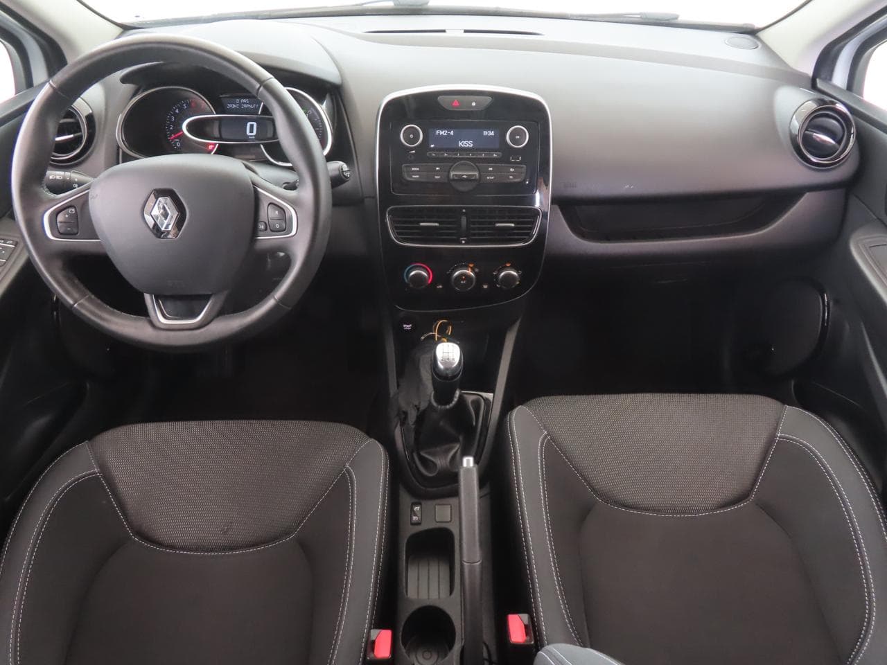 2017 Renault CLIO - 10