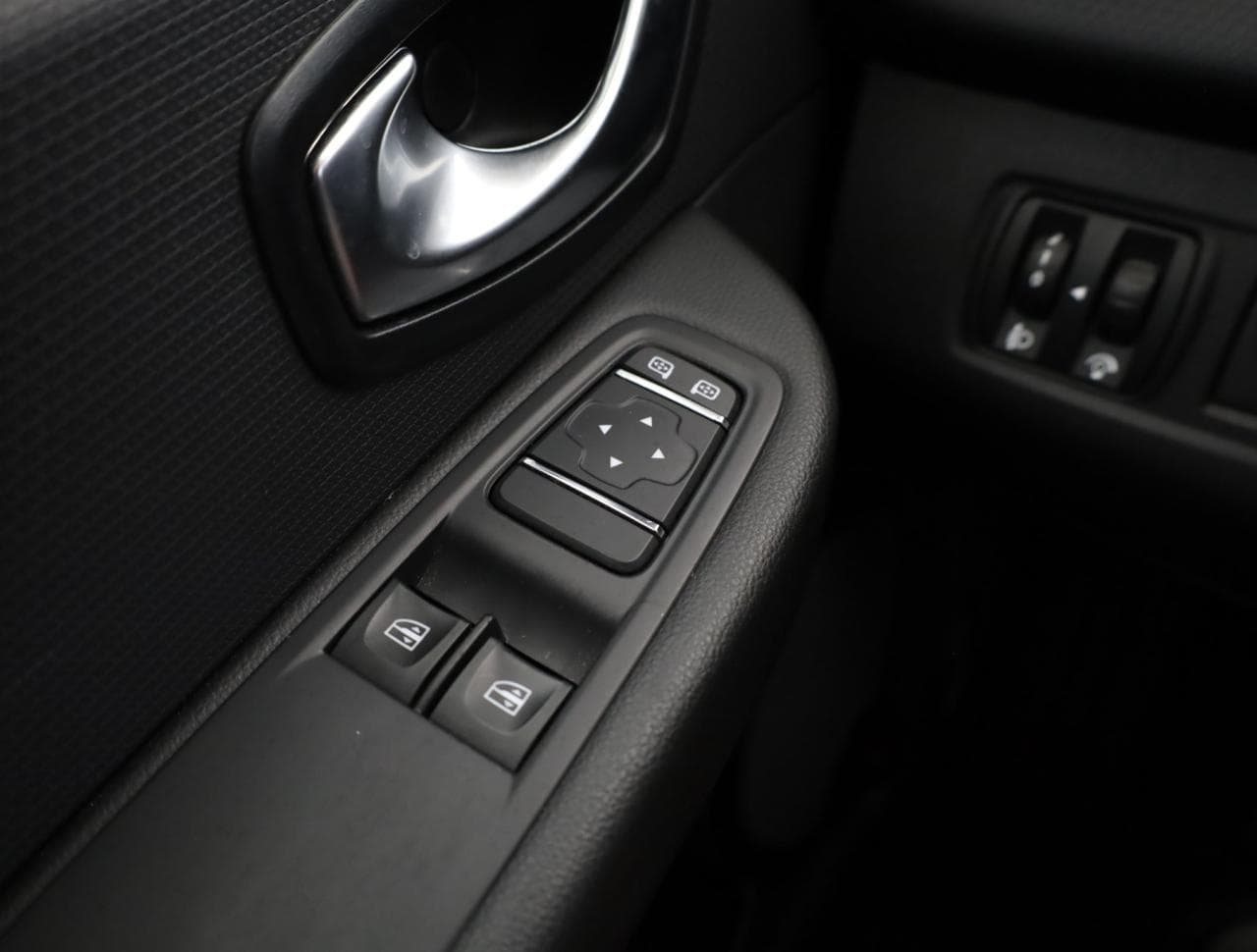 2018 Renault CLIO - 17