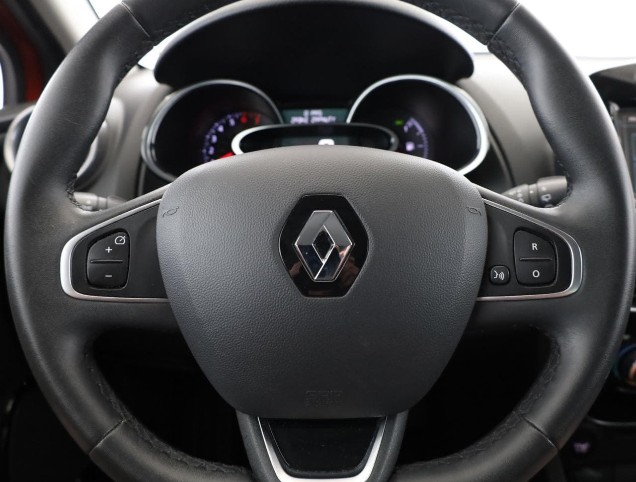 2018 Renault CLIO - 14