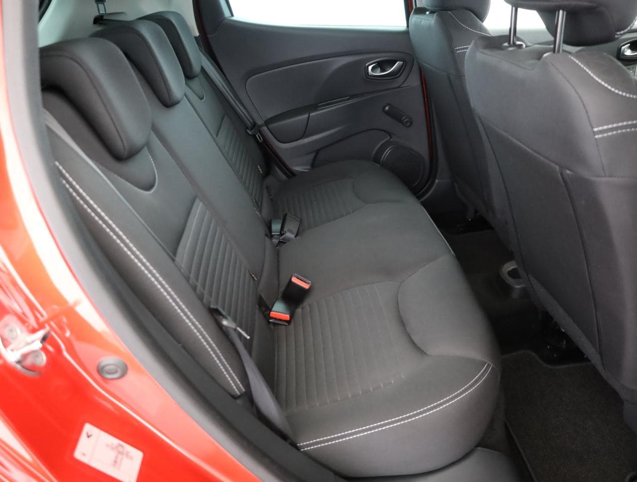 2018 Renault CLIO - 11