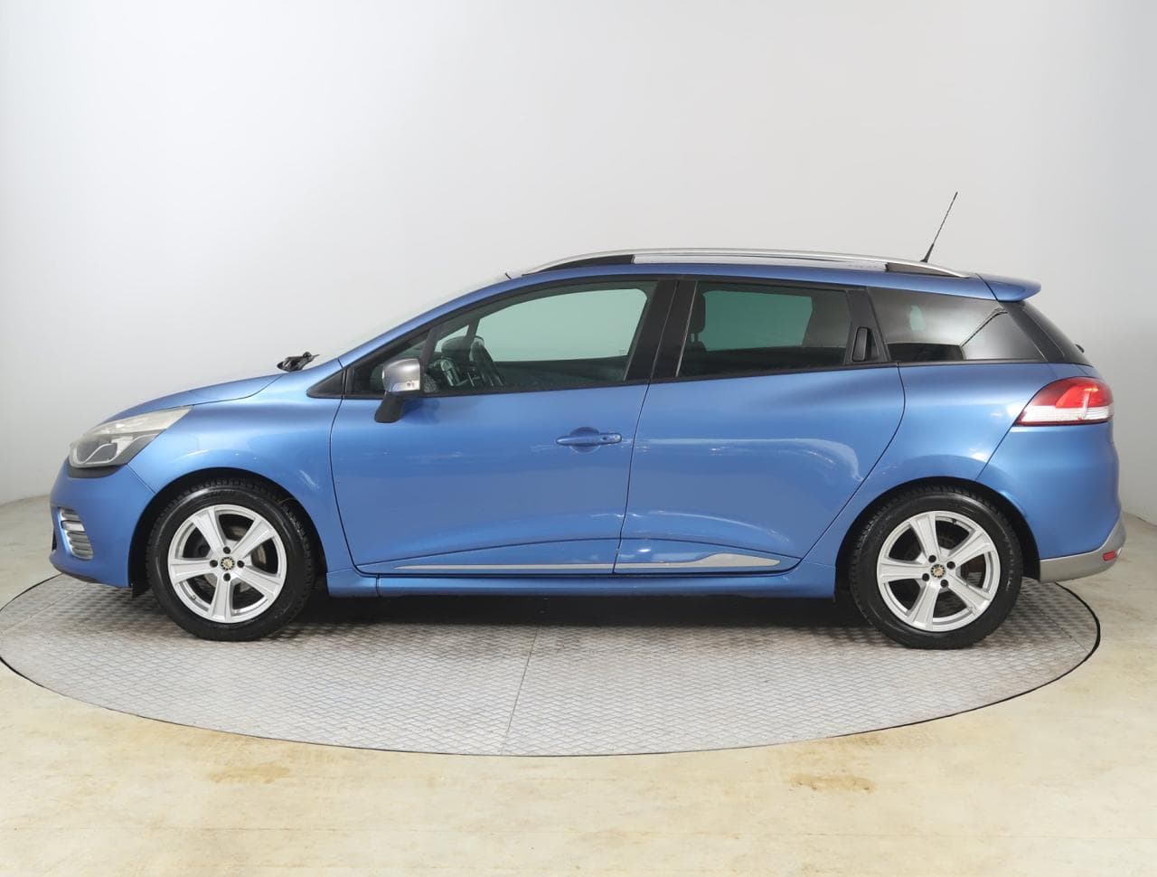 2014 Renault CLIO - 4