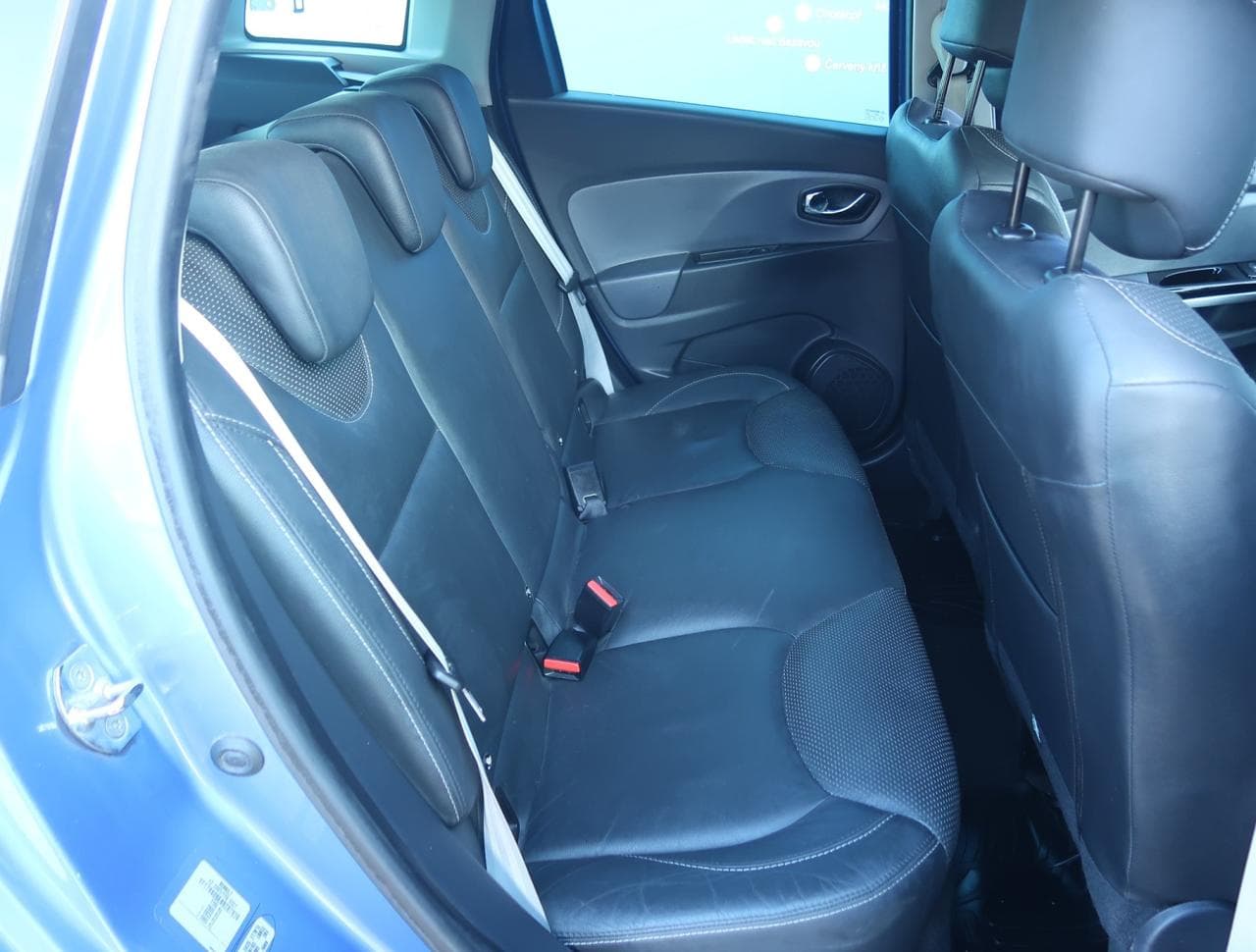 2014 Renault CLIO - 13