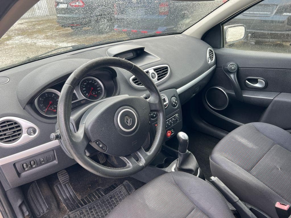2008 Renault CLIO - 11