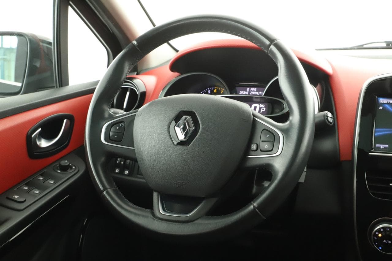 2016 Renault Clio - 14