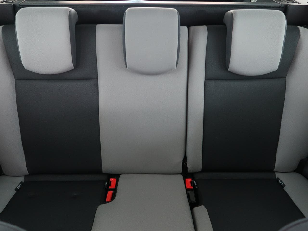 2011 Renault CLIO - 14