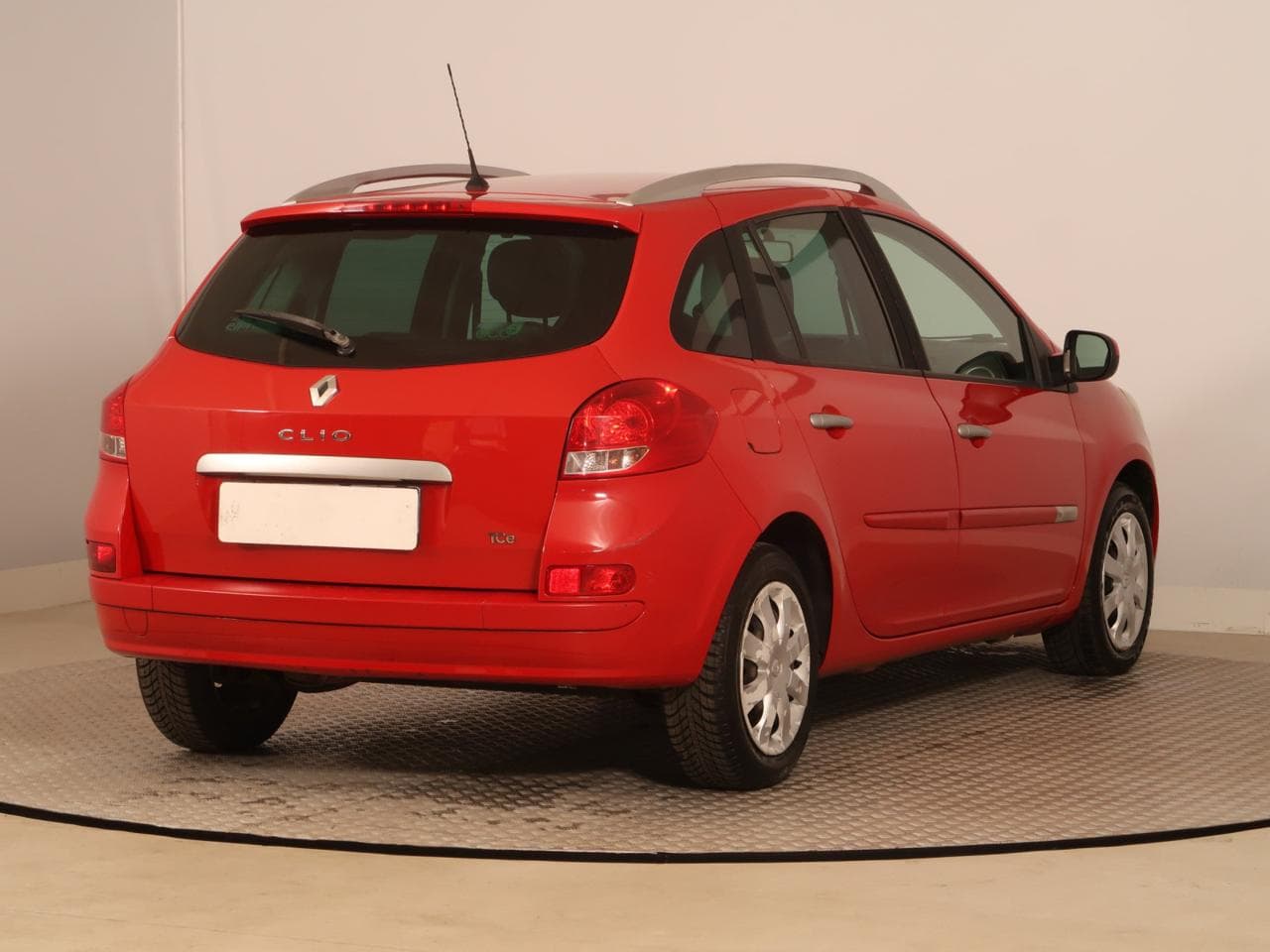 2011 Renault CLIO - 7