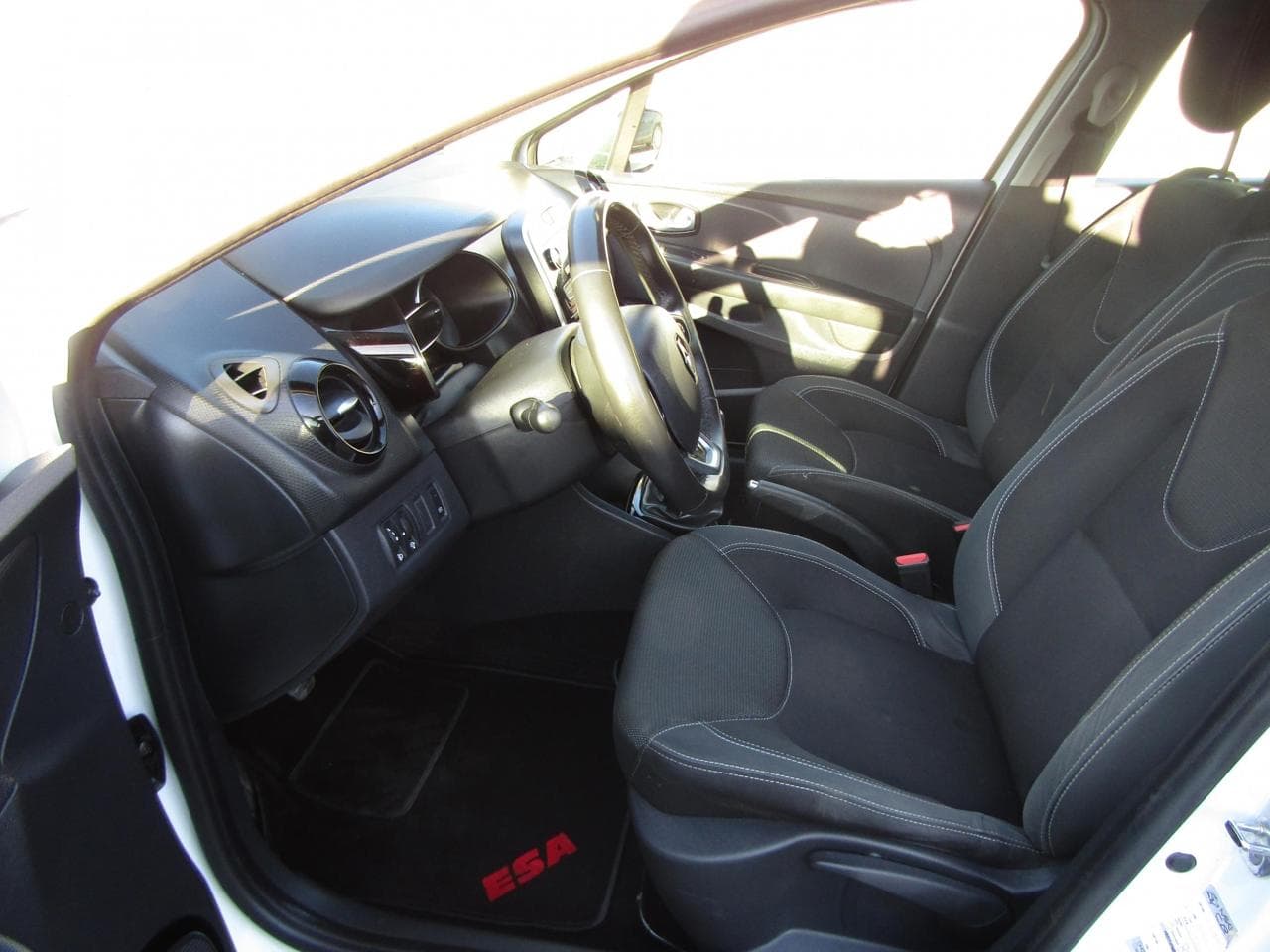 2018 Renault CLIO - 9
