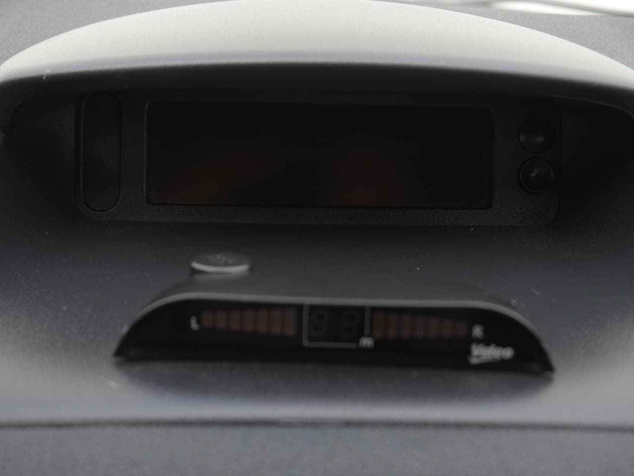 2011 Renault CLIO - 21