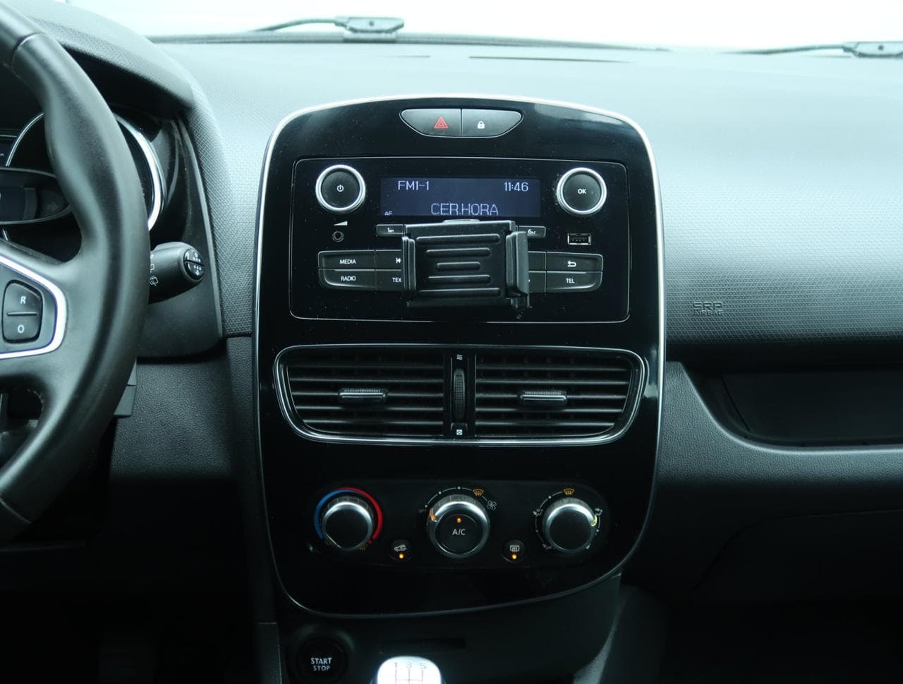 2018 Renault CLIO - 32
