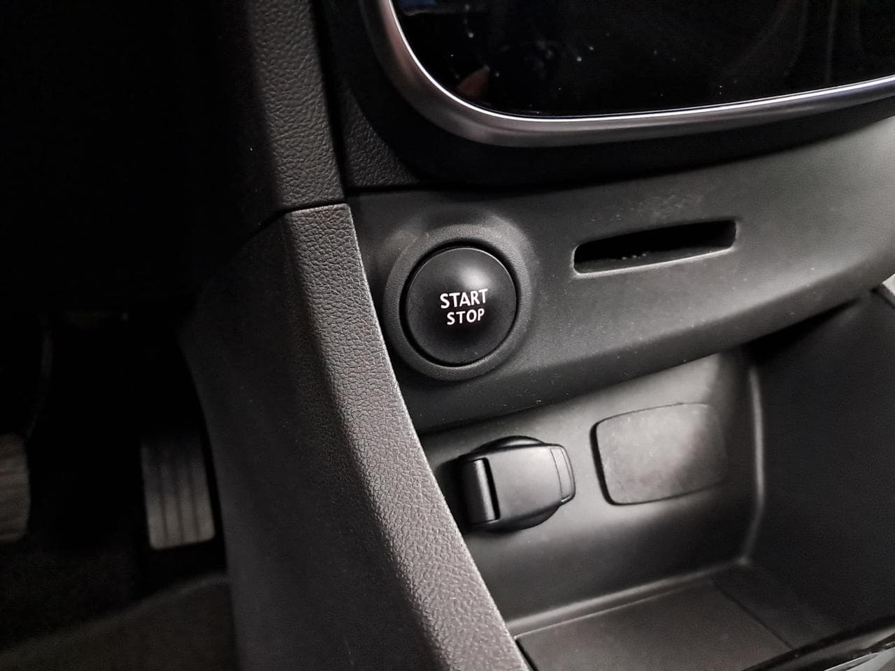 2018 Renault CLIO - 20