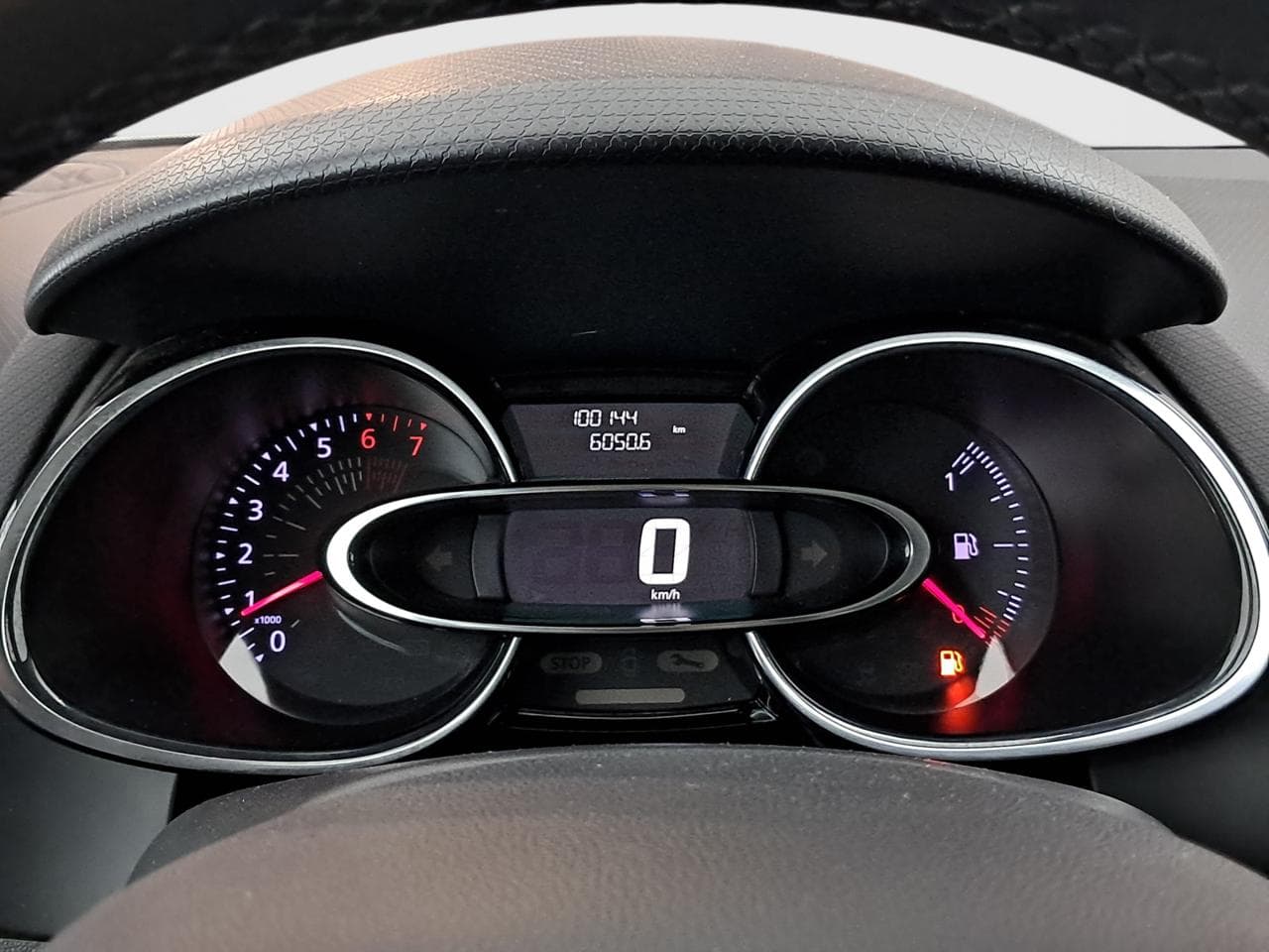 2018 Renault CLIO - 17
