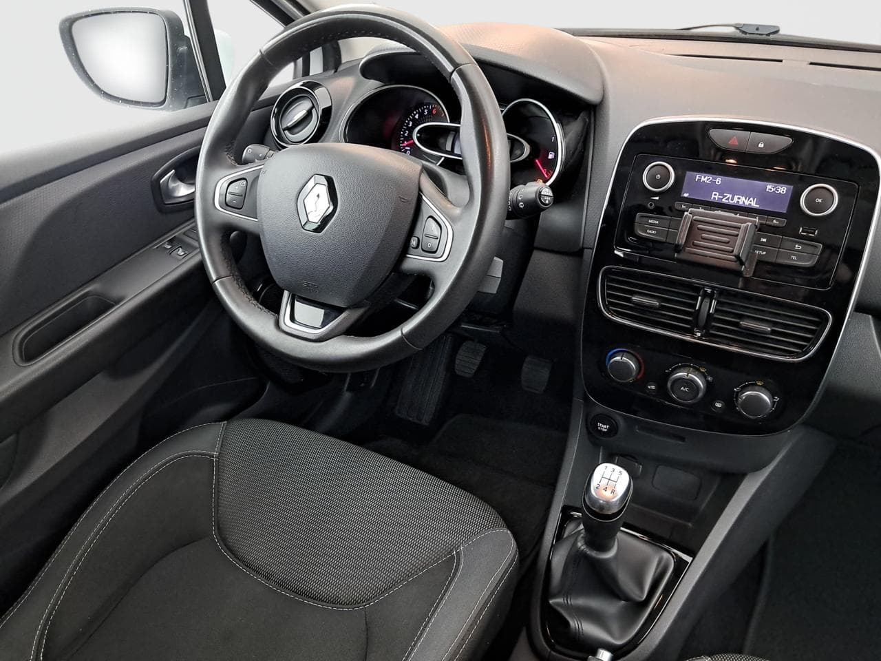 2018 Renault CLIO - 9