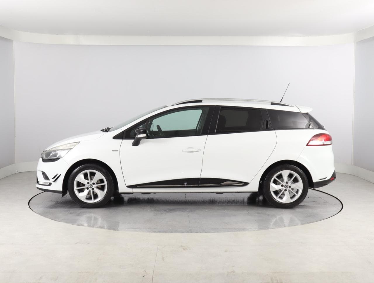 2017 Renault CLIO - 7