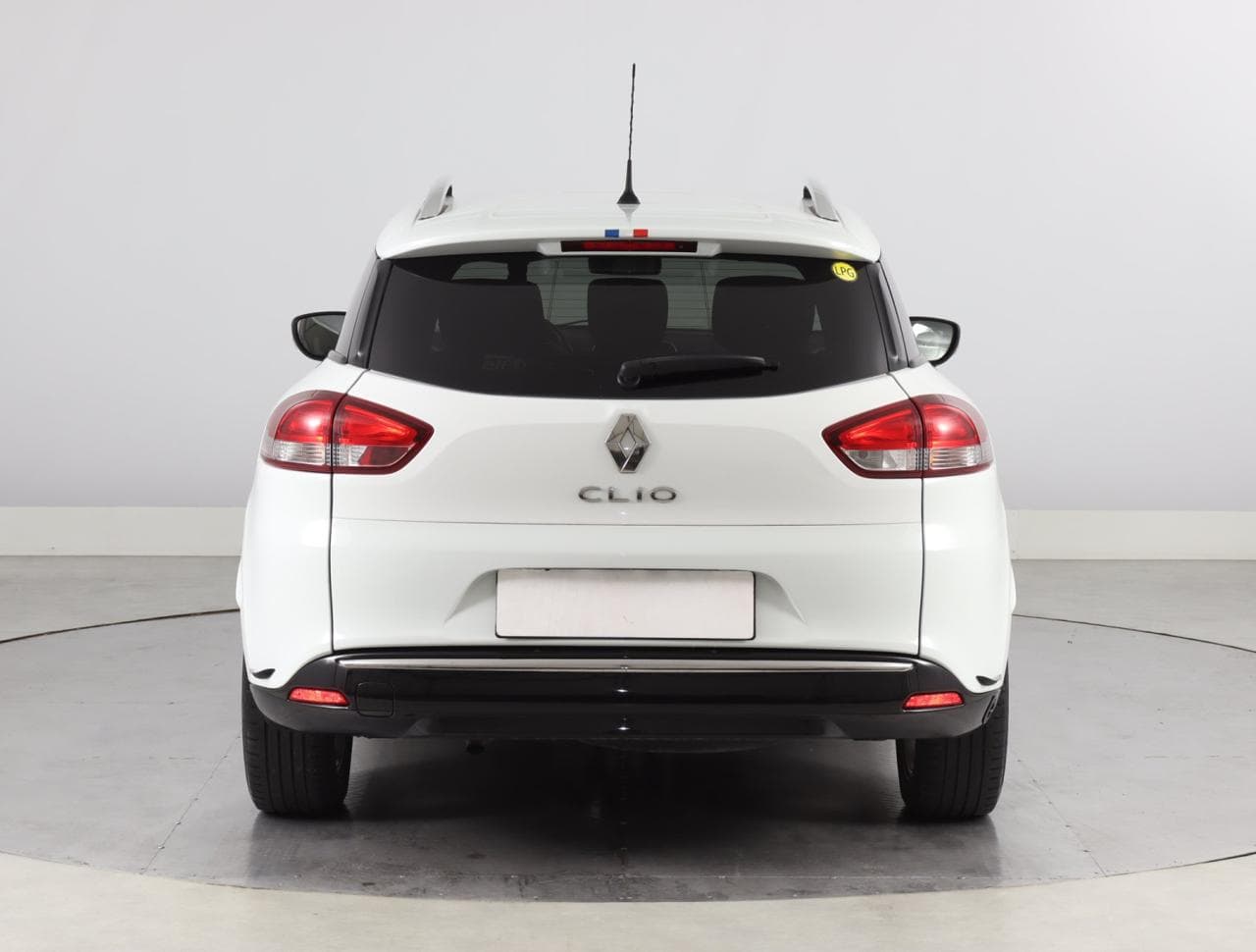 2017 Renault CLIO - 11