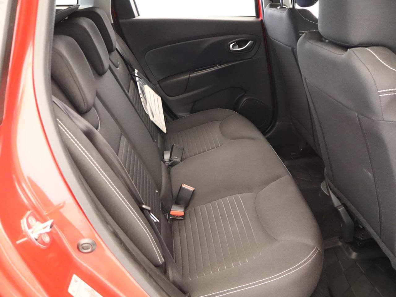 2016 Renault CLIO - 20
