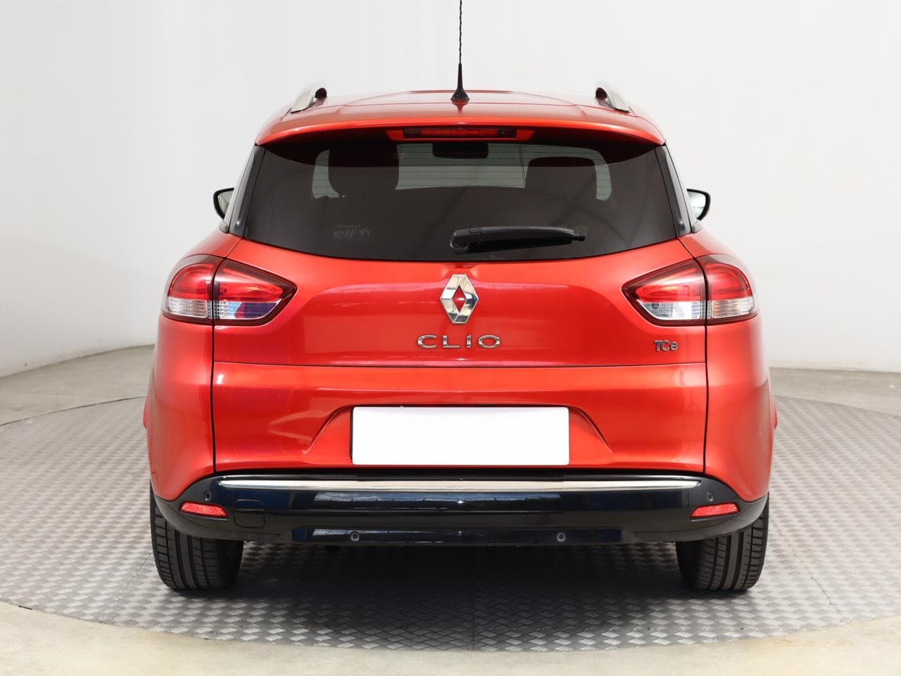 2016 Renault CLIO - 10