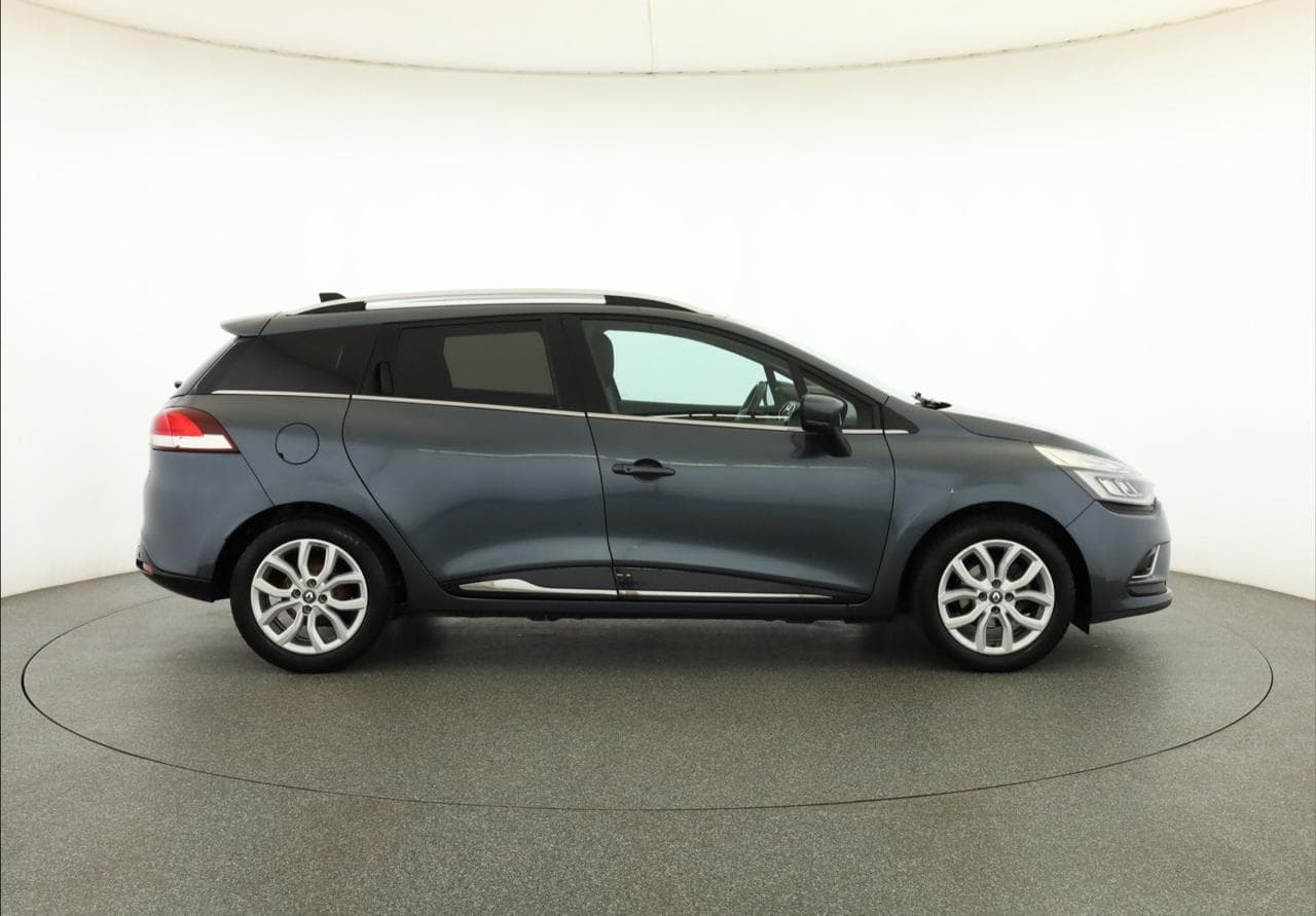 2017 Renault CLIO - 8
