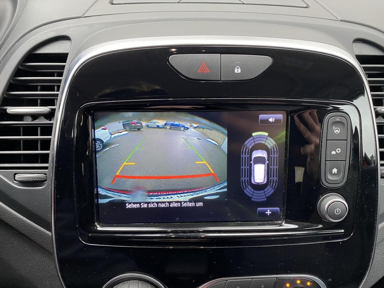 2018 Renault CAPTUR - 16