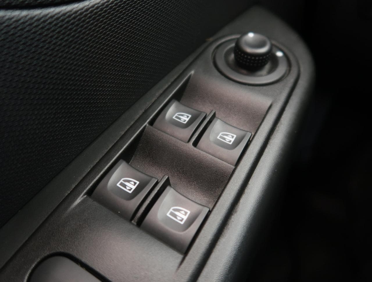 2014 Renault Captur - 19