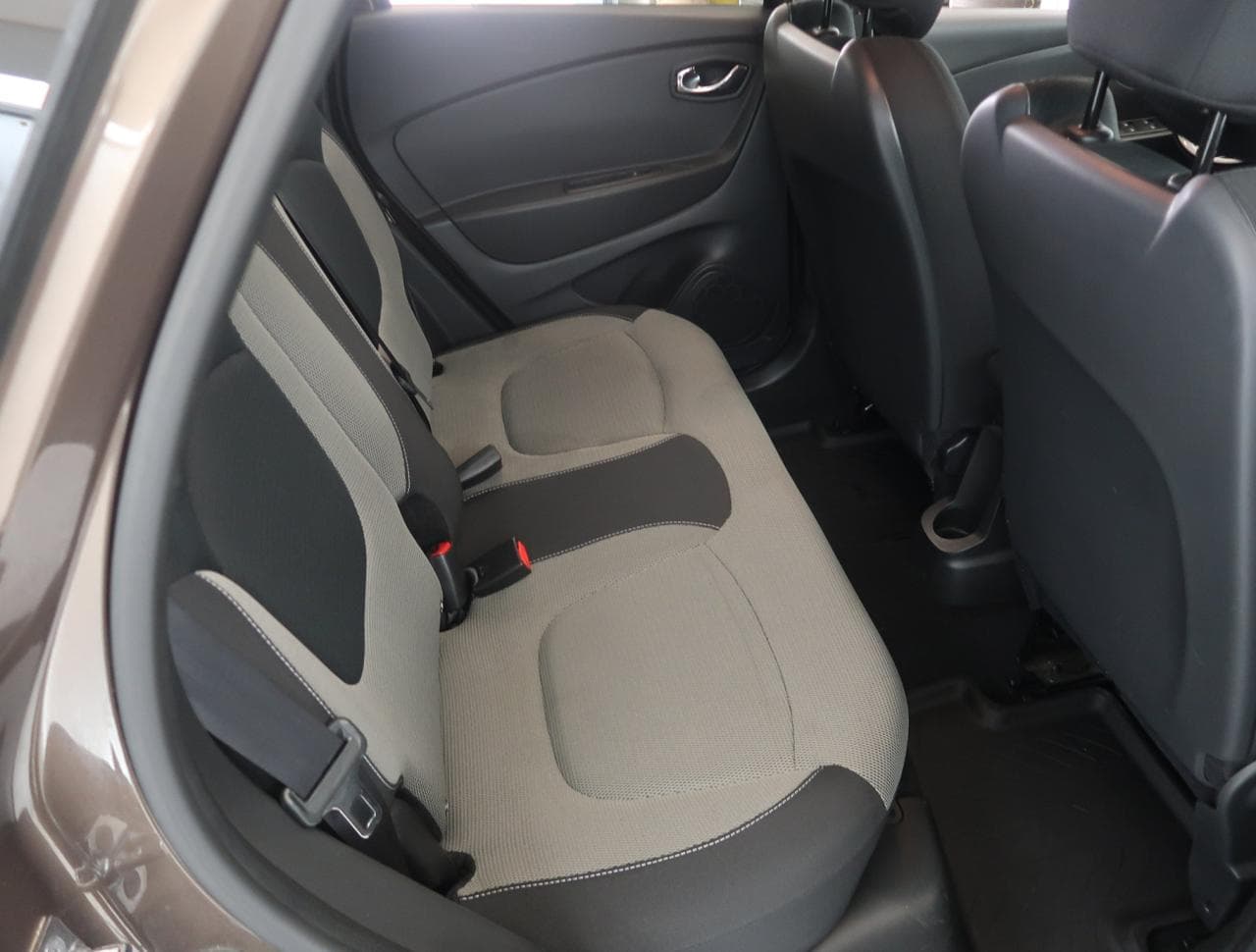 2014 Renault Captur - 13