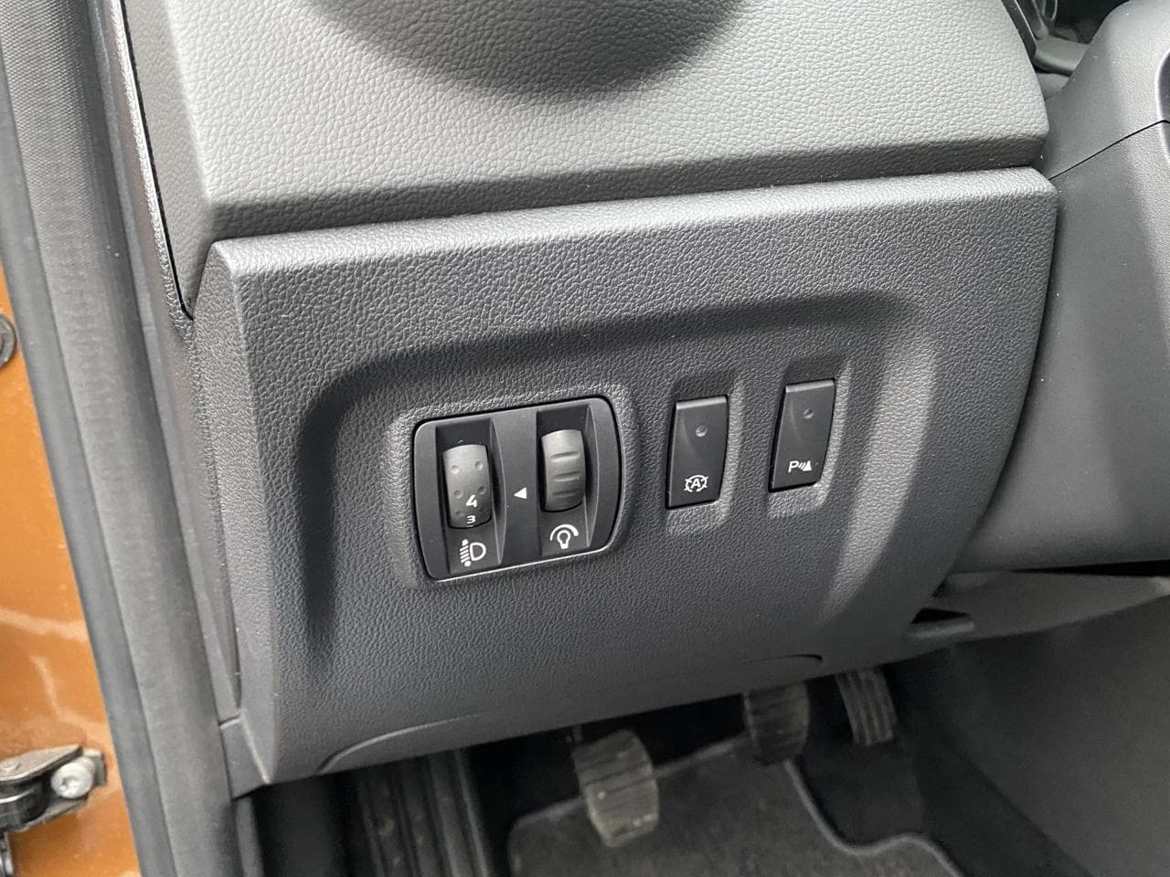 2020 Renault Captur - 15