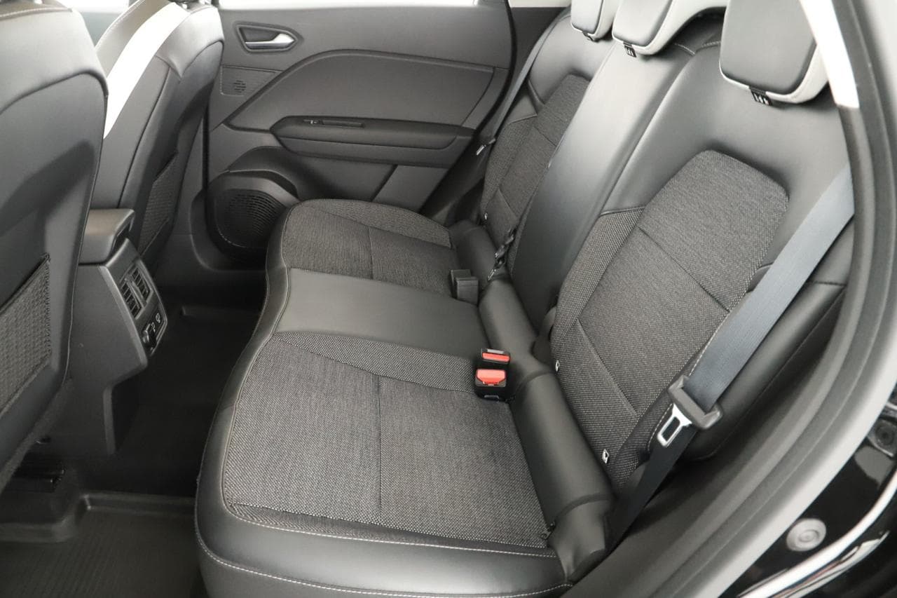 2021 Renault Captur - 12