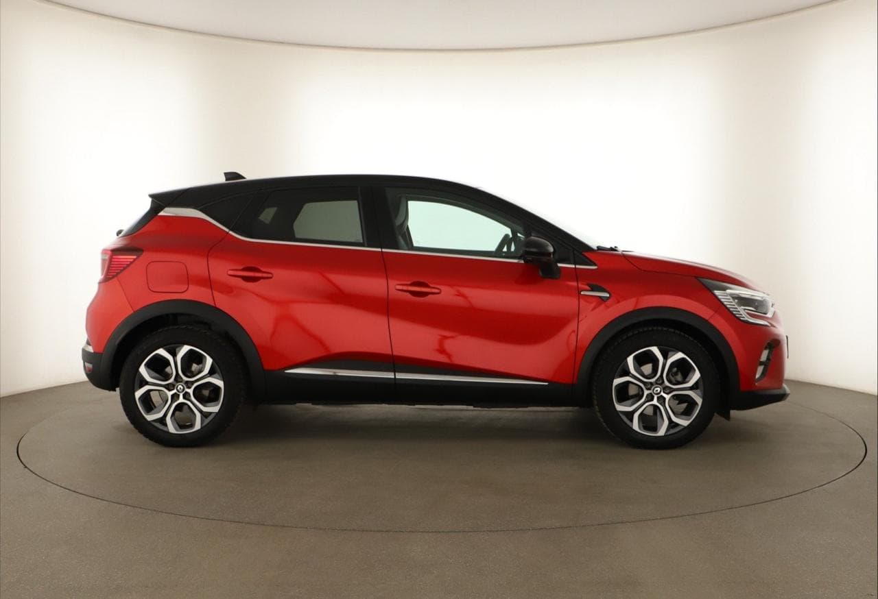 2022 Renault Captur - 8