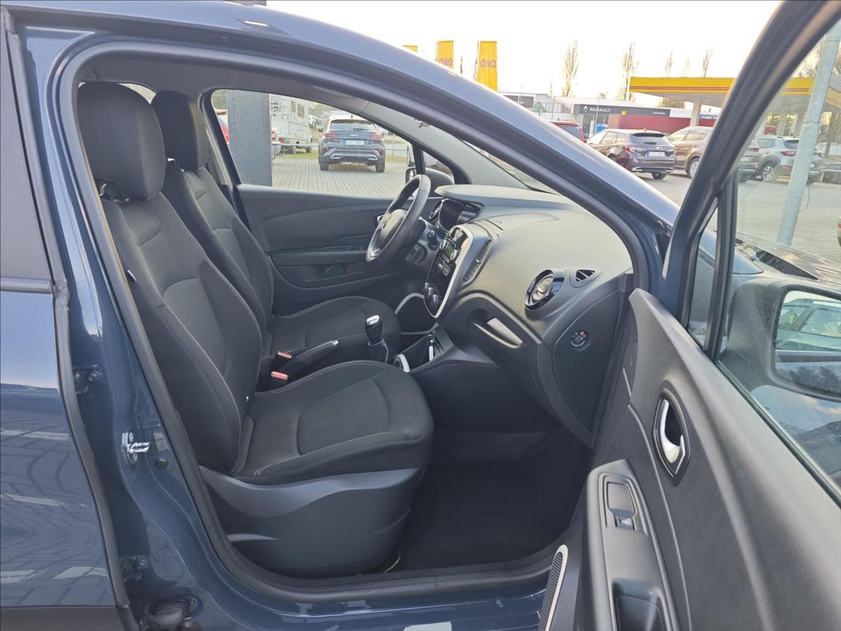2019 Renault CAPTUR - 14