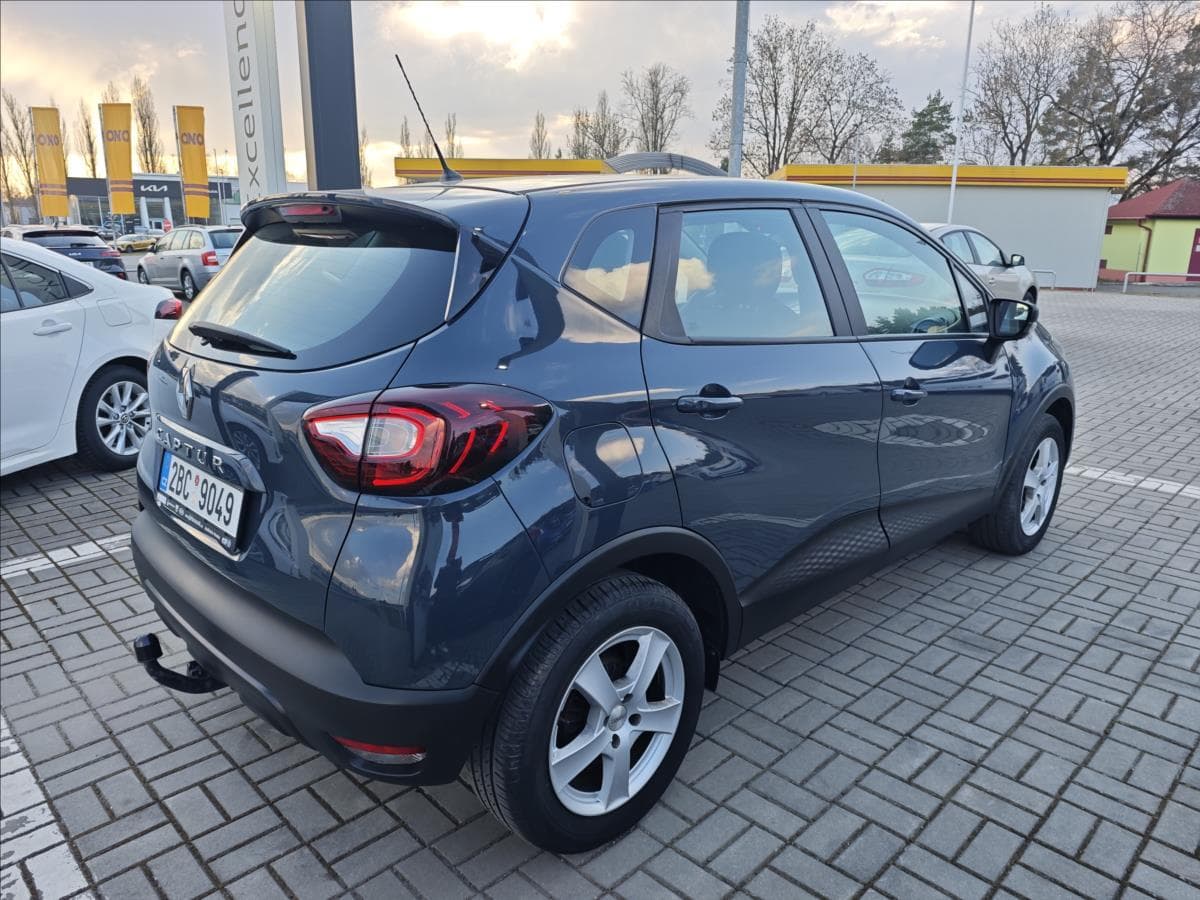 2019 Renault CAPTUR - 6