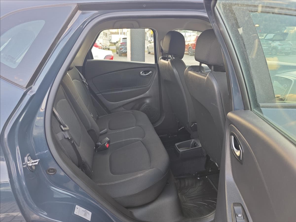 2019 Renault CAPTUR - 13