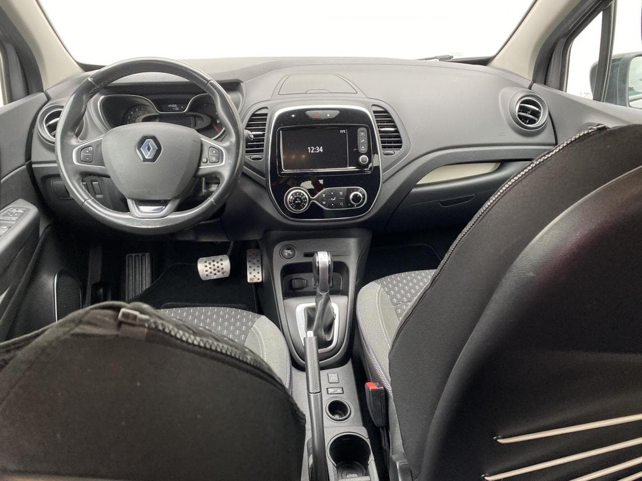 2017 Renault CAPTUR - 8