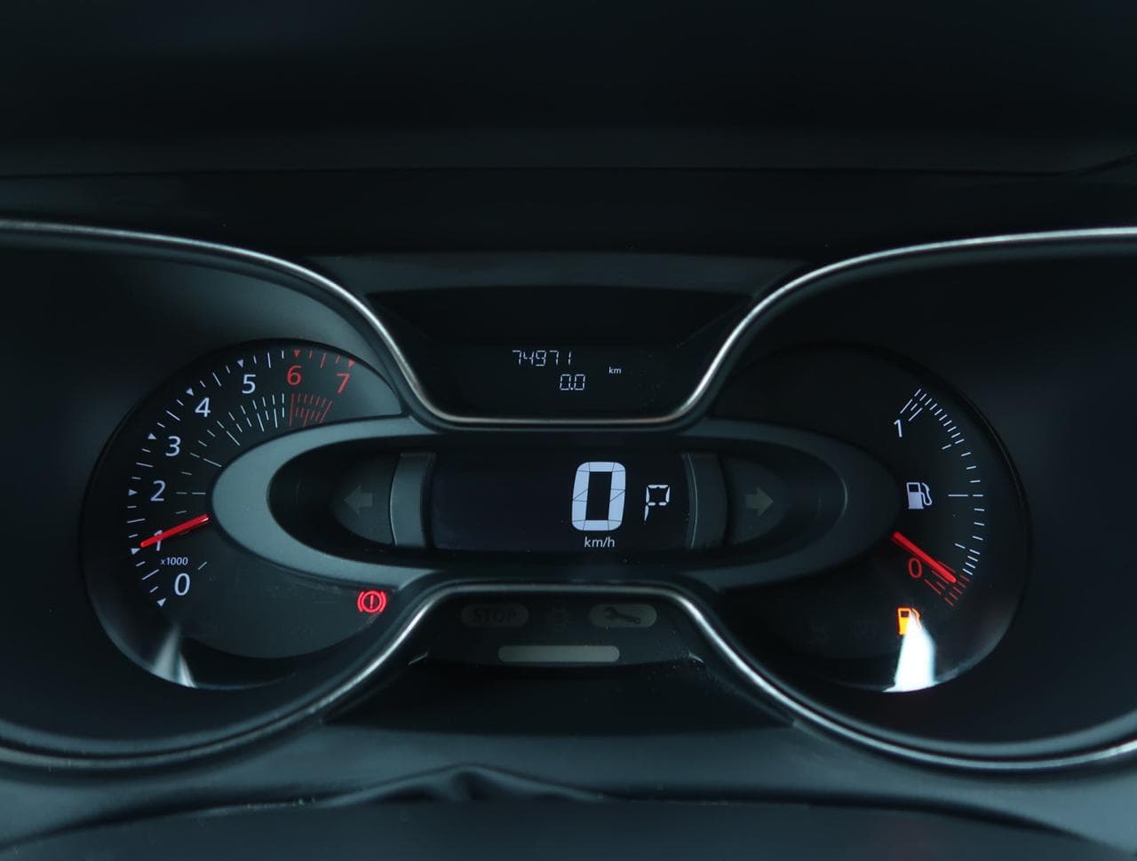 2018 Renault CAPTUR - 17