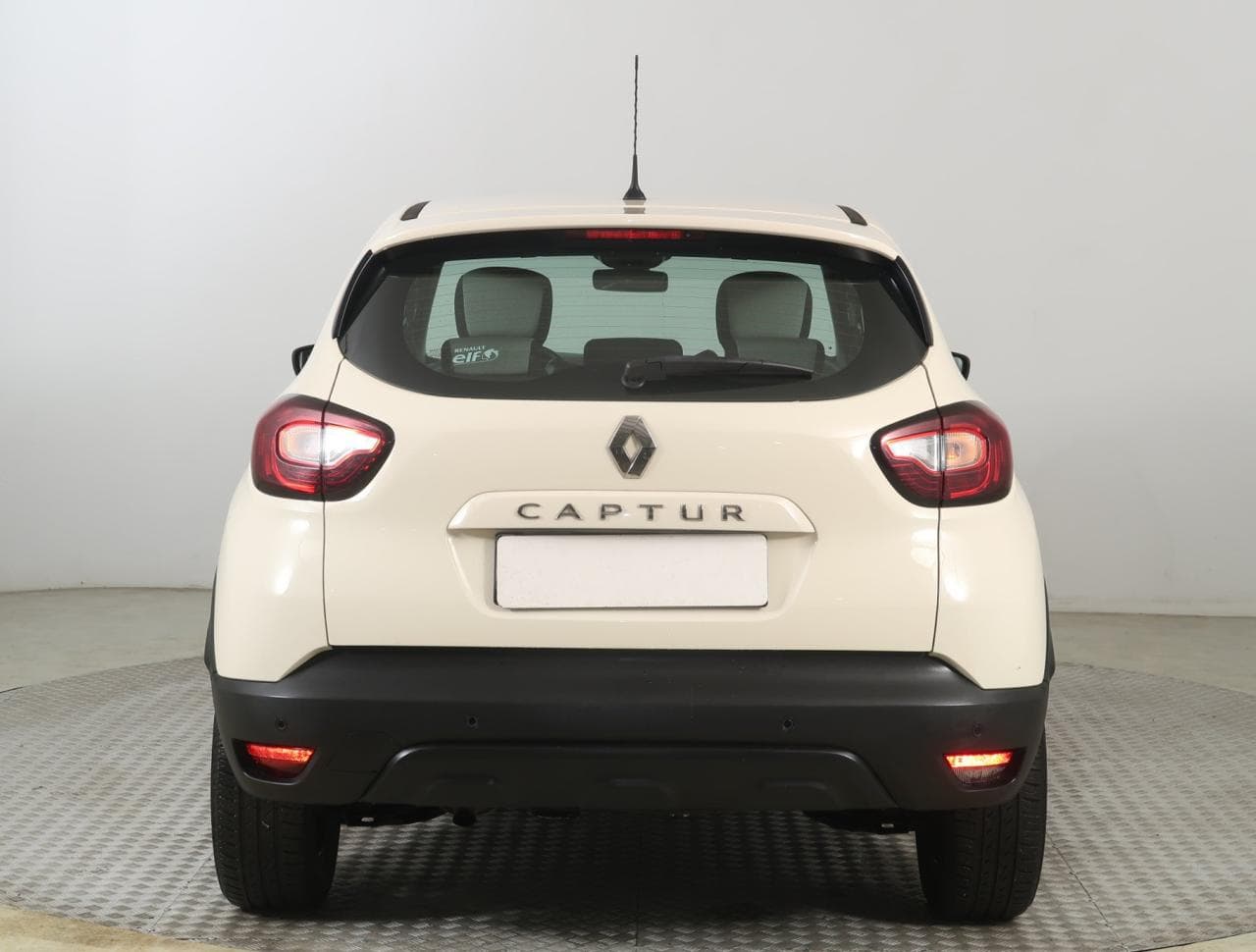 2018 Renault CAPTUR - 6