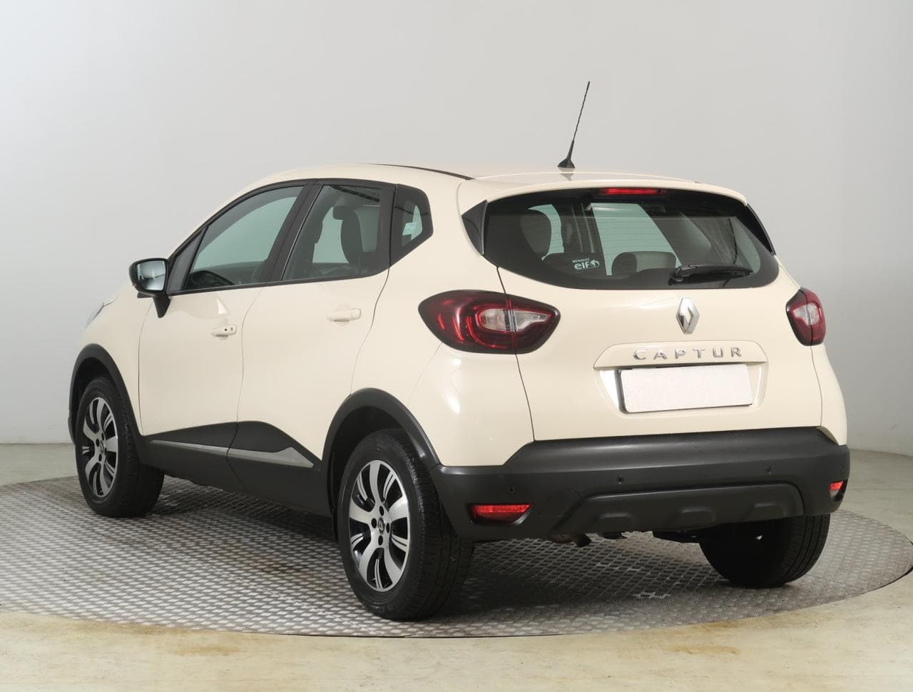 2018 Renault CAPTUR - 5