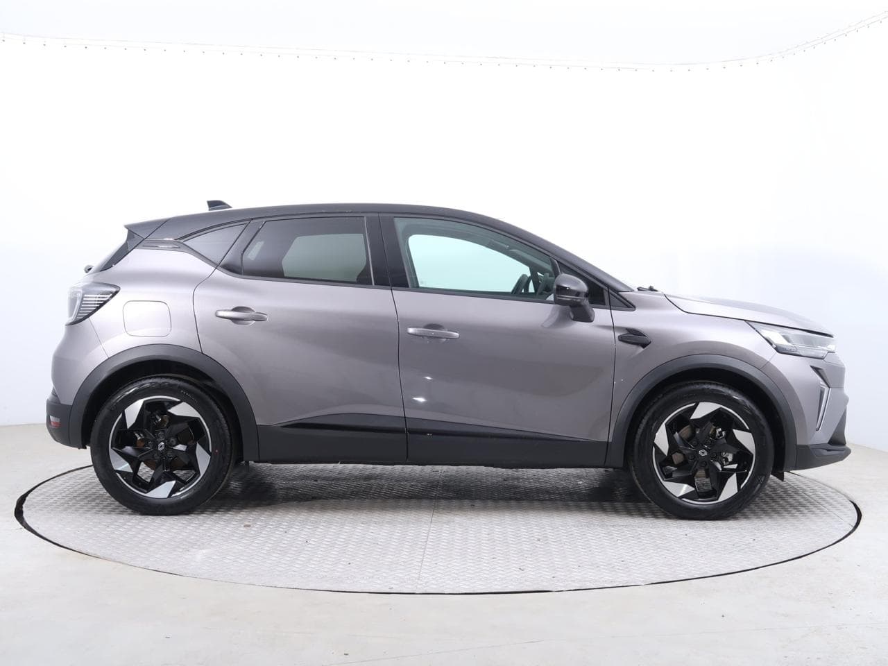 2024 Renault CAPTUR - 12