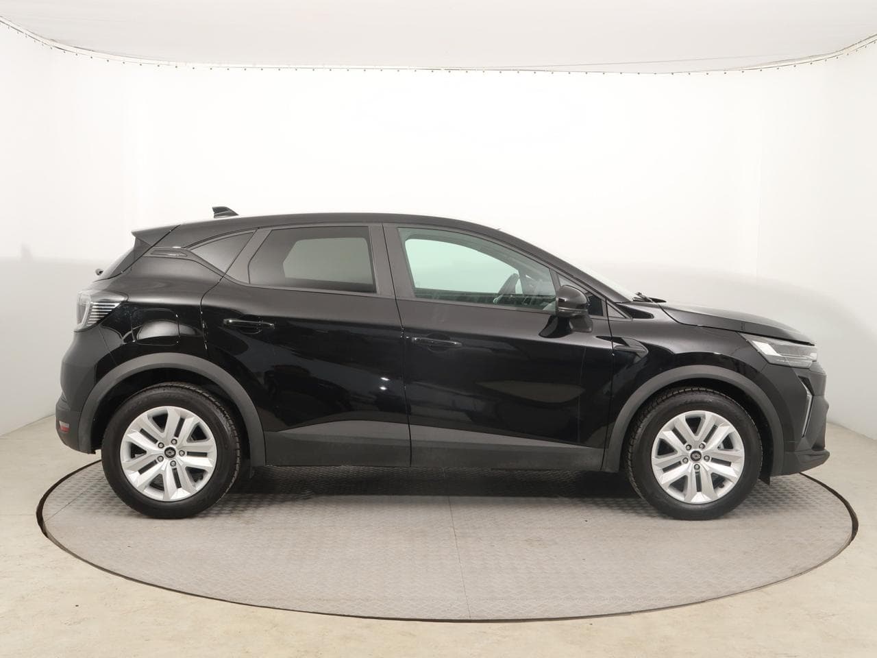 2024 Renault CAPTUR - 8