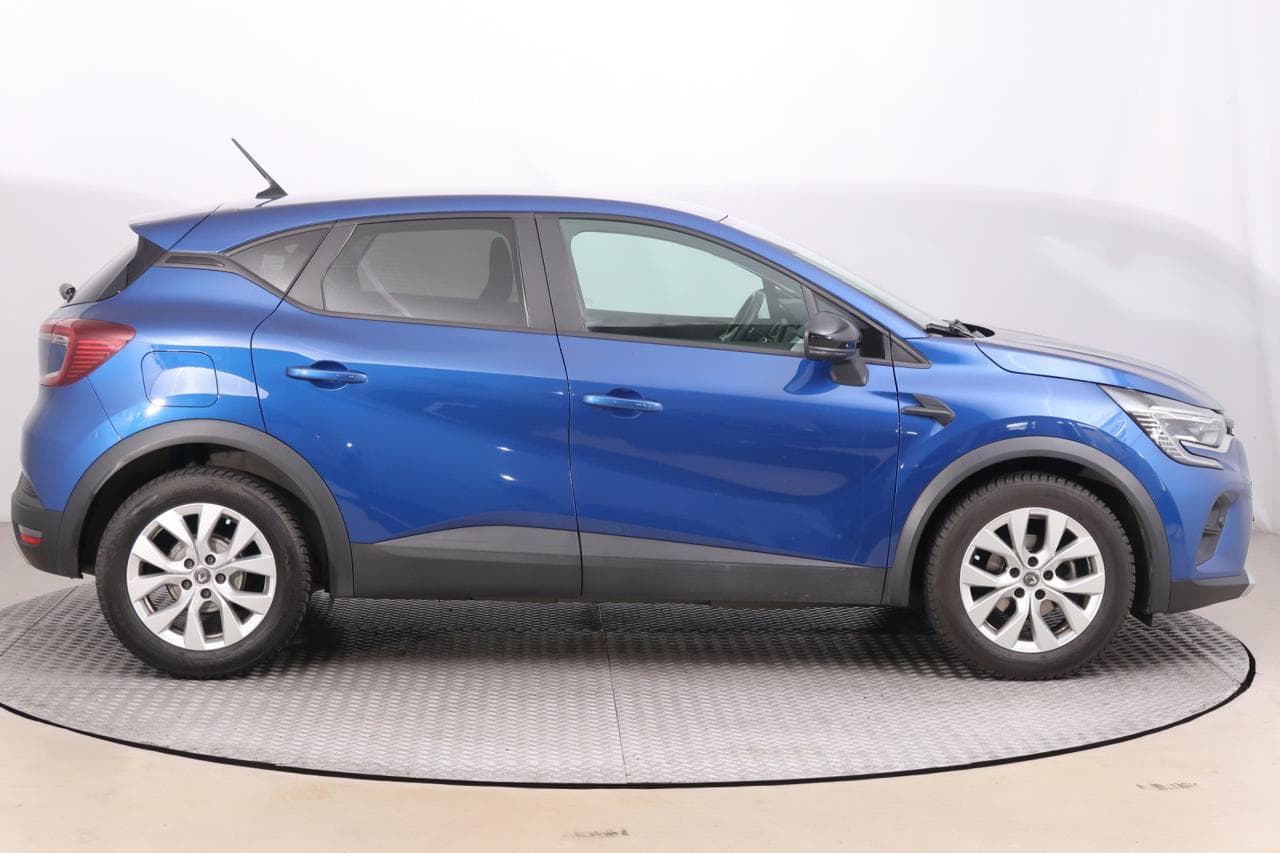2021 Renault CAPTUR - 8