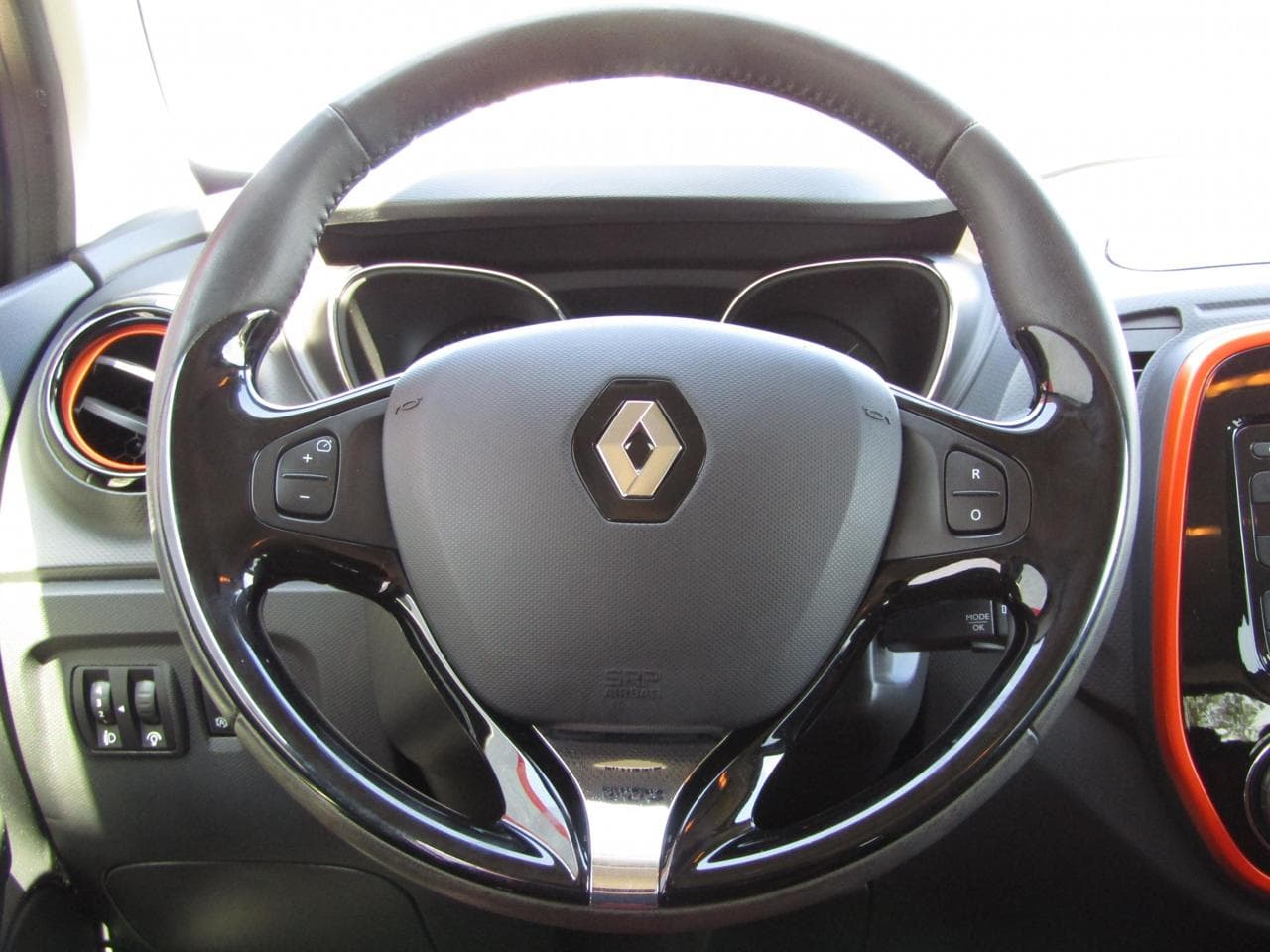 2015 Renault CAPTUR - 20