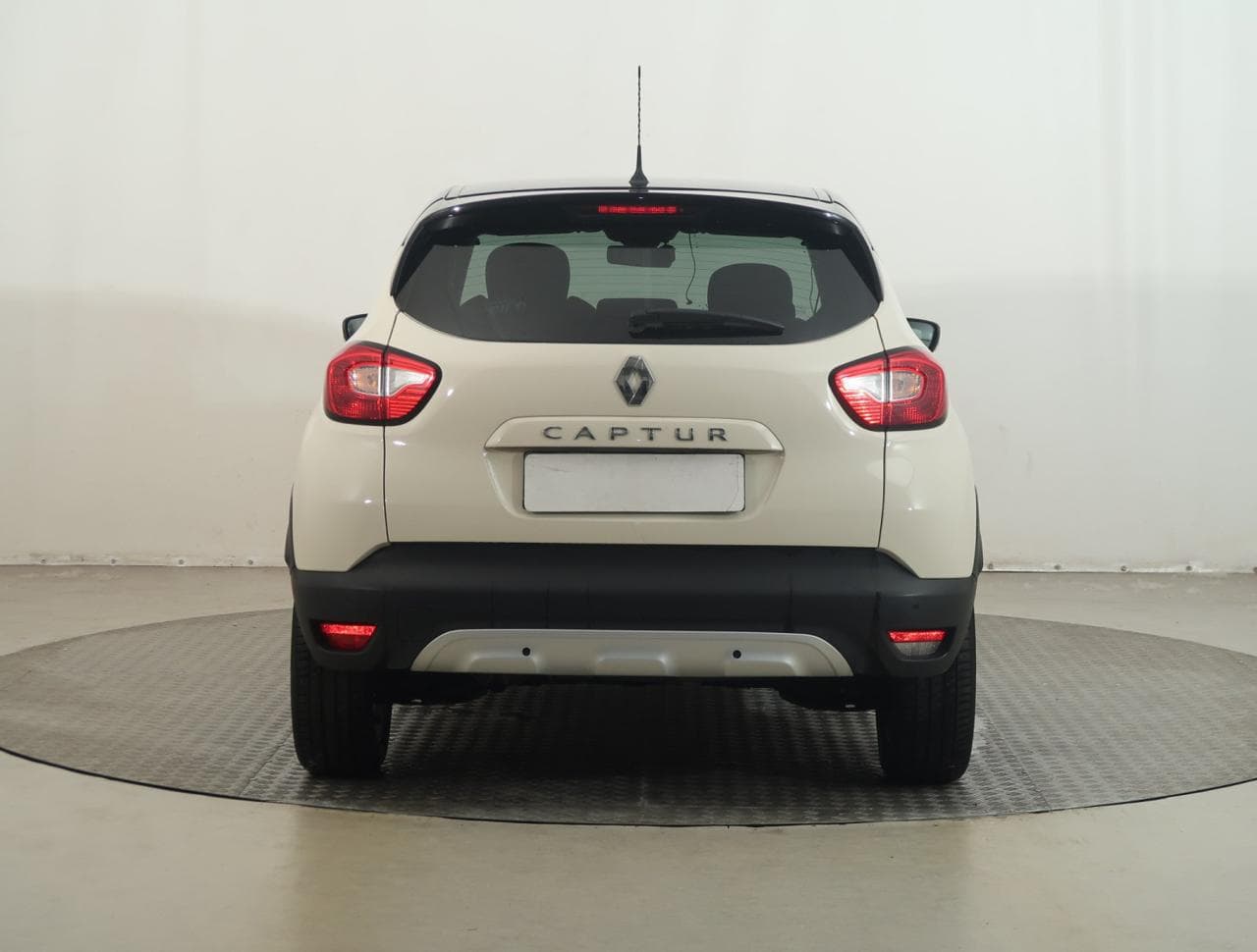 2017 Renault CAPTUR - 6