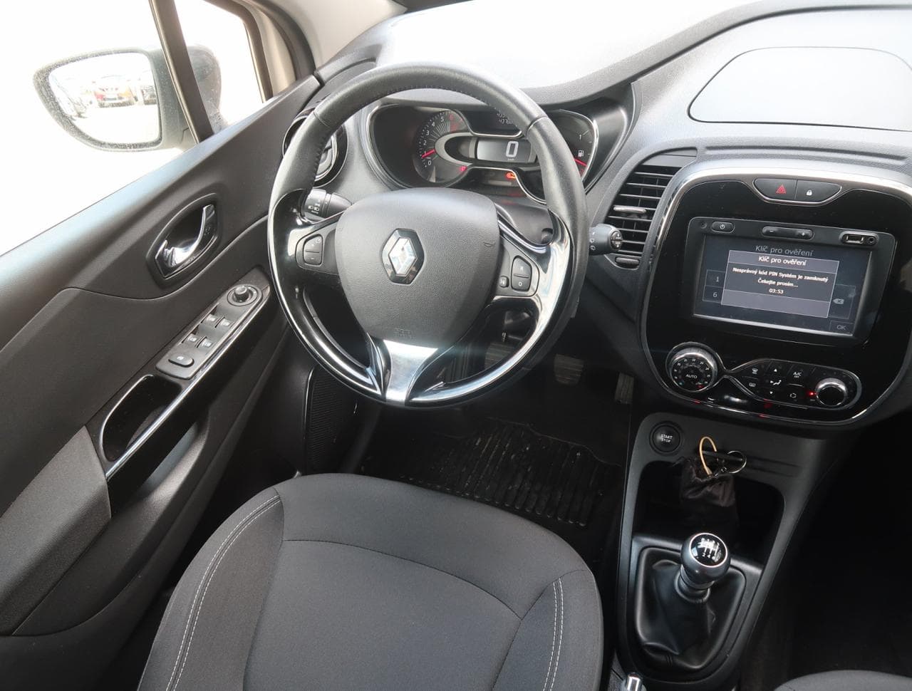2017 Renault CAPTUR - 9