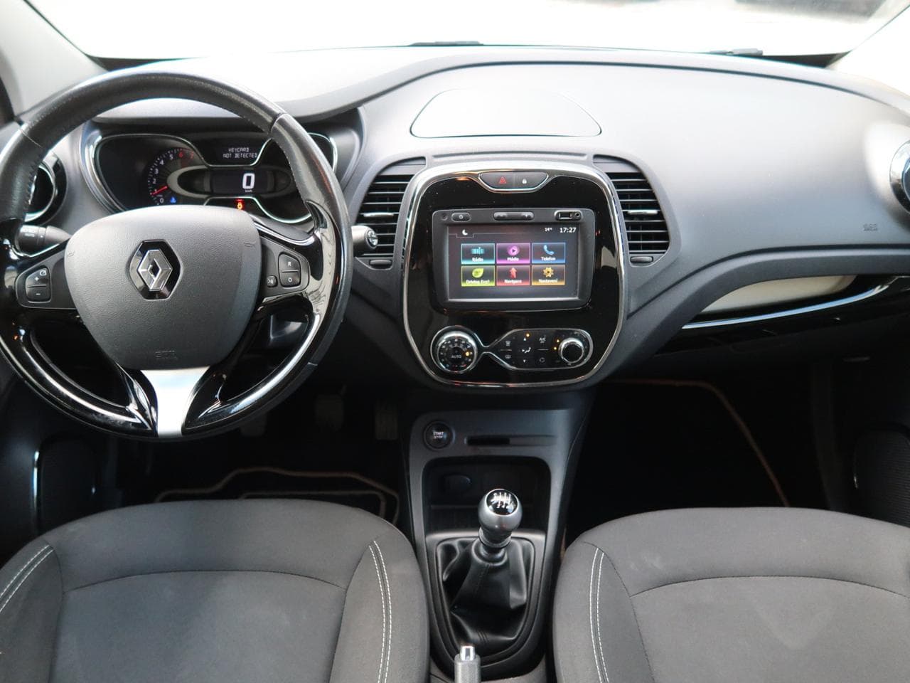 2016 Renault CAPTUR - 10