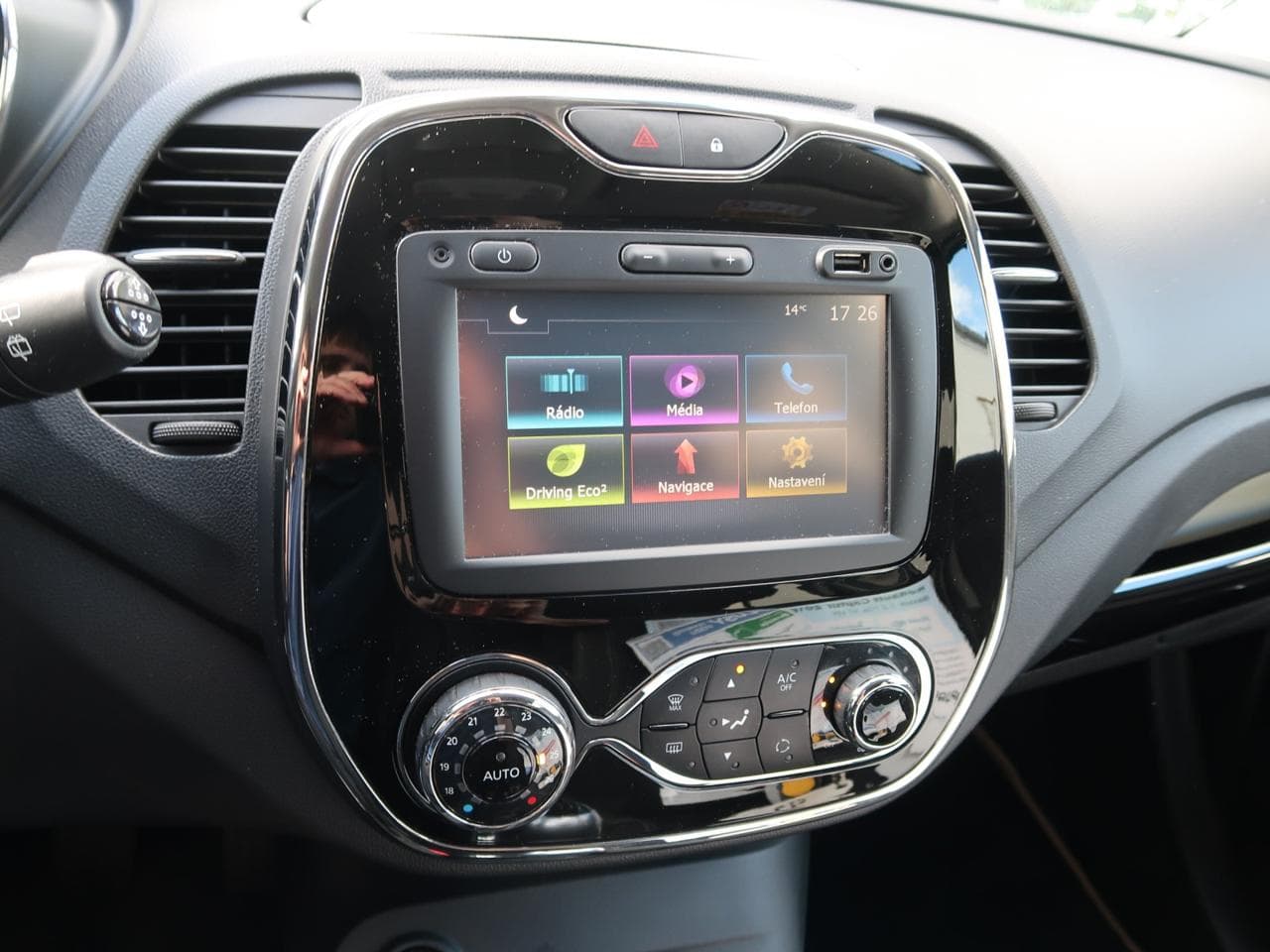 2016 Renault CAPTUR - 18