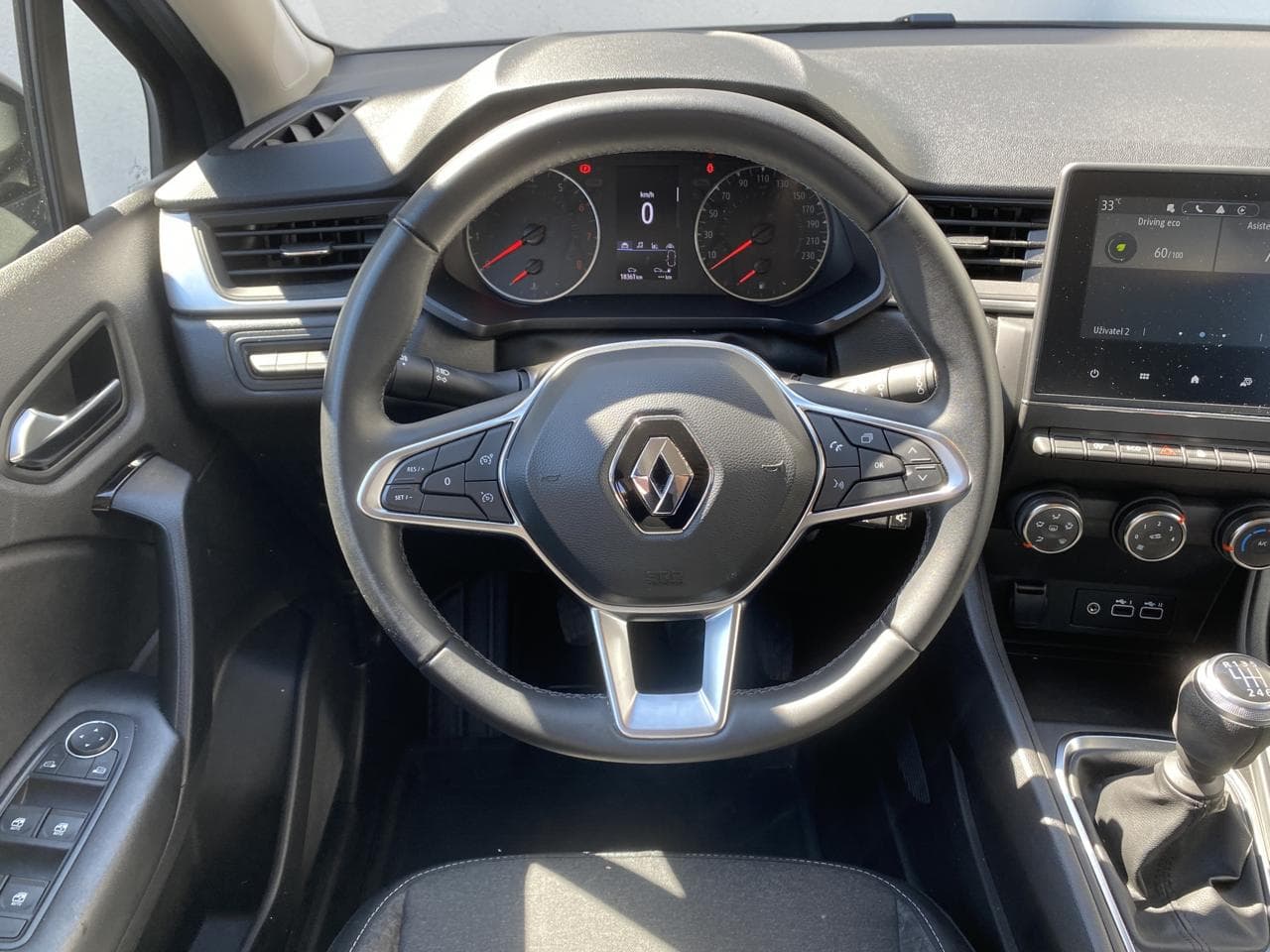 2024 Renault CAPTUR - 11