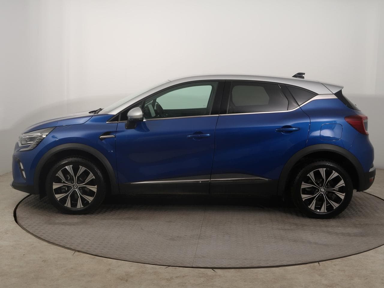 2023 Renault CAPTUR - 4