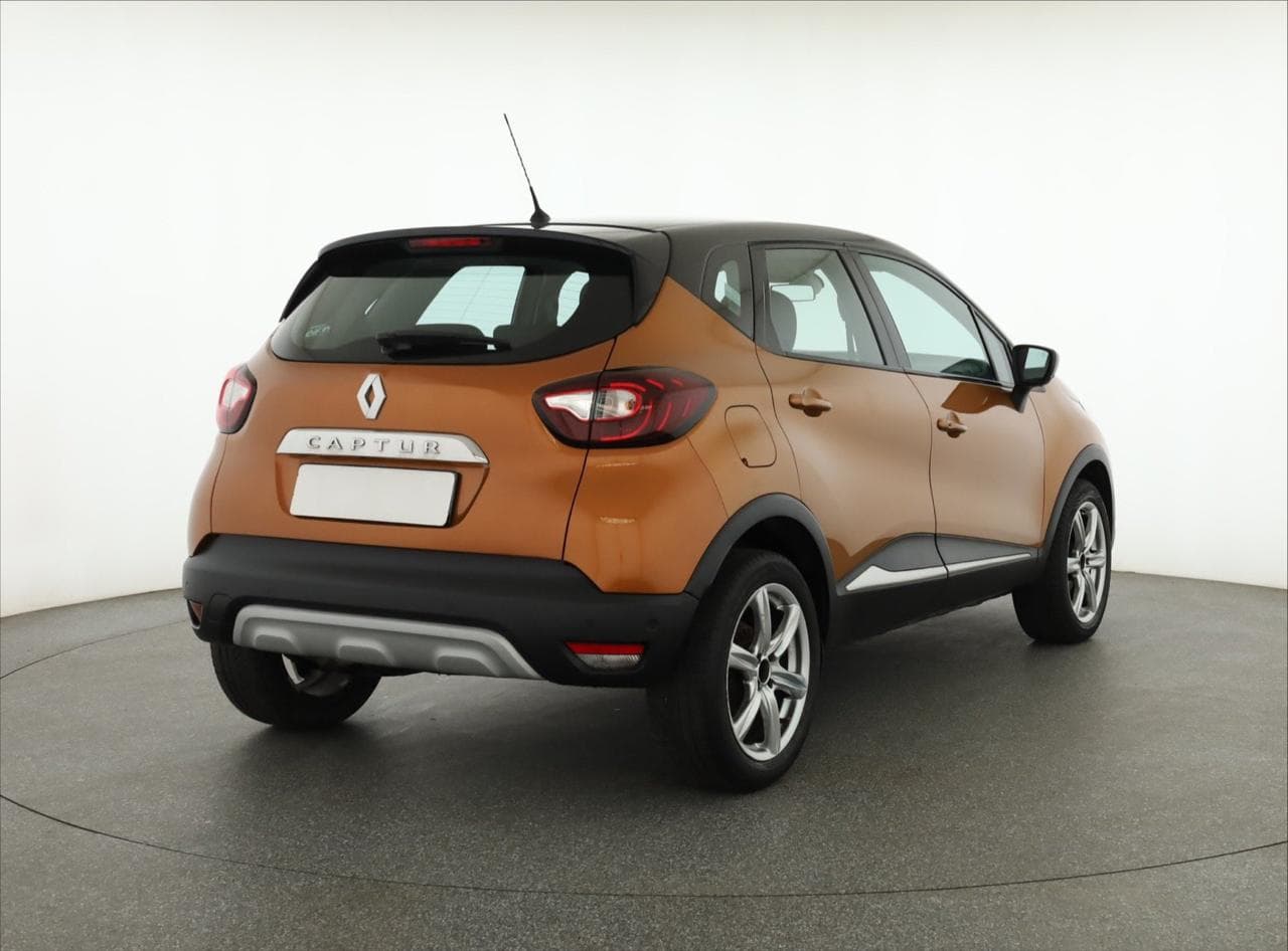 2018 Renault CAPTUR - 7