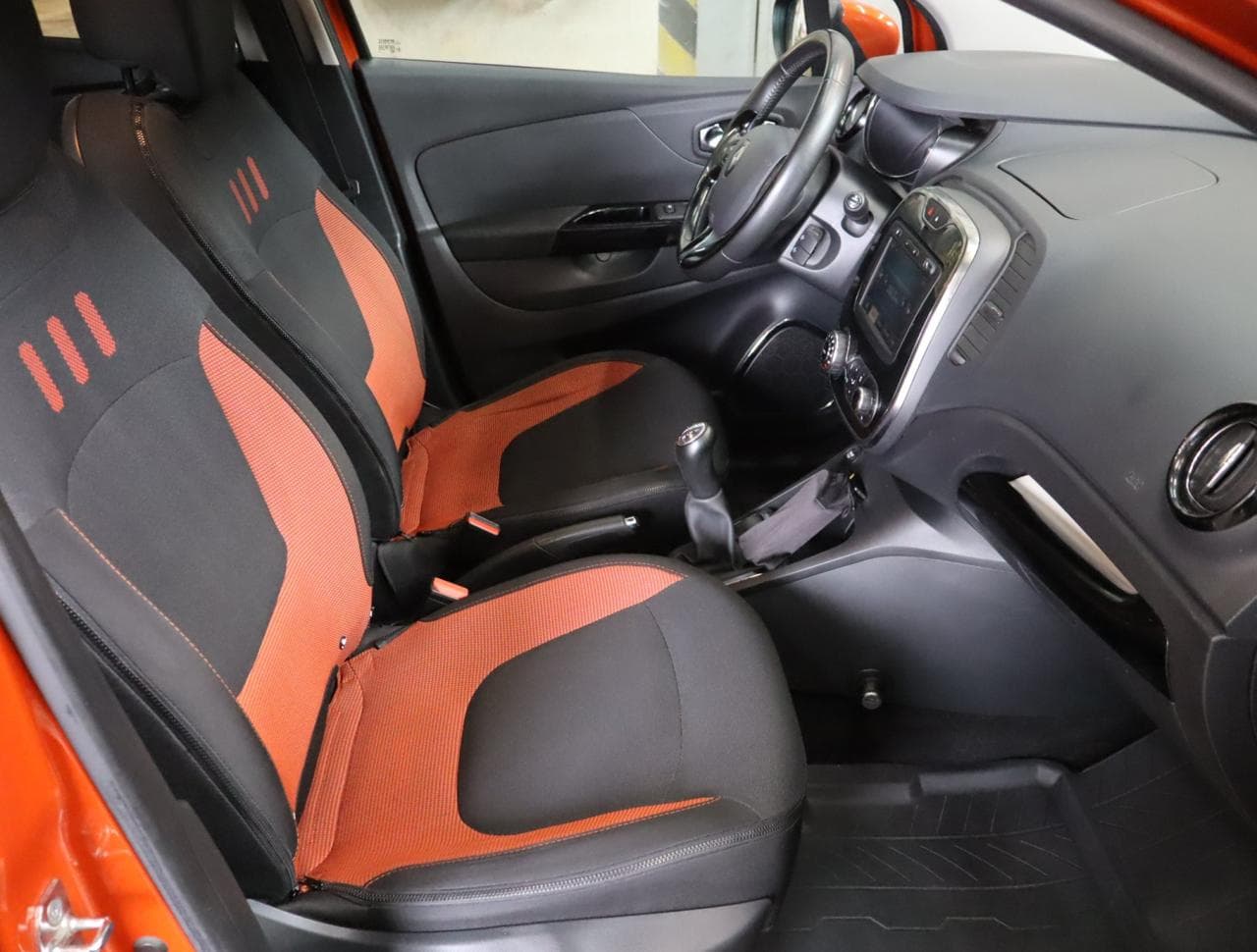 2014 Renault CAPTUR - 22