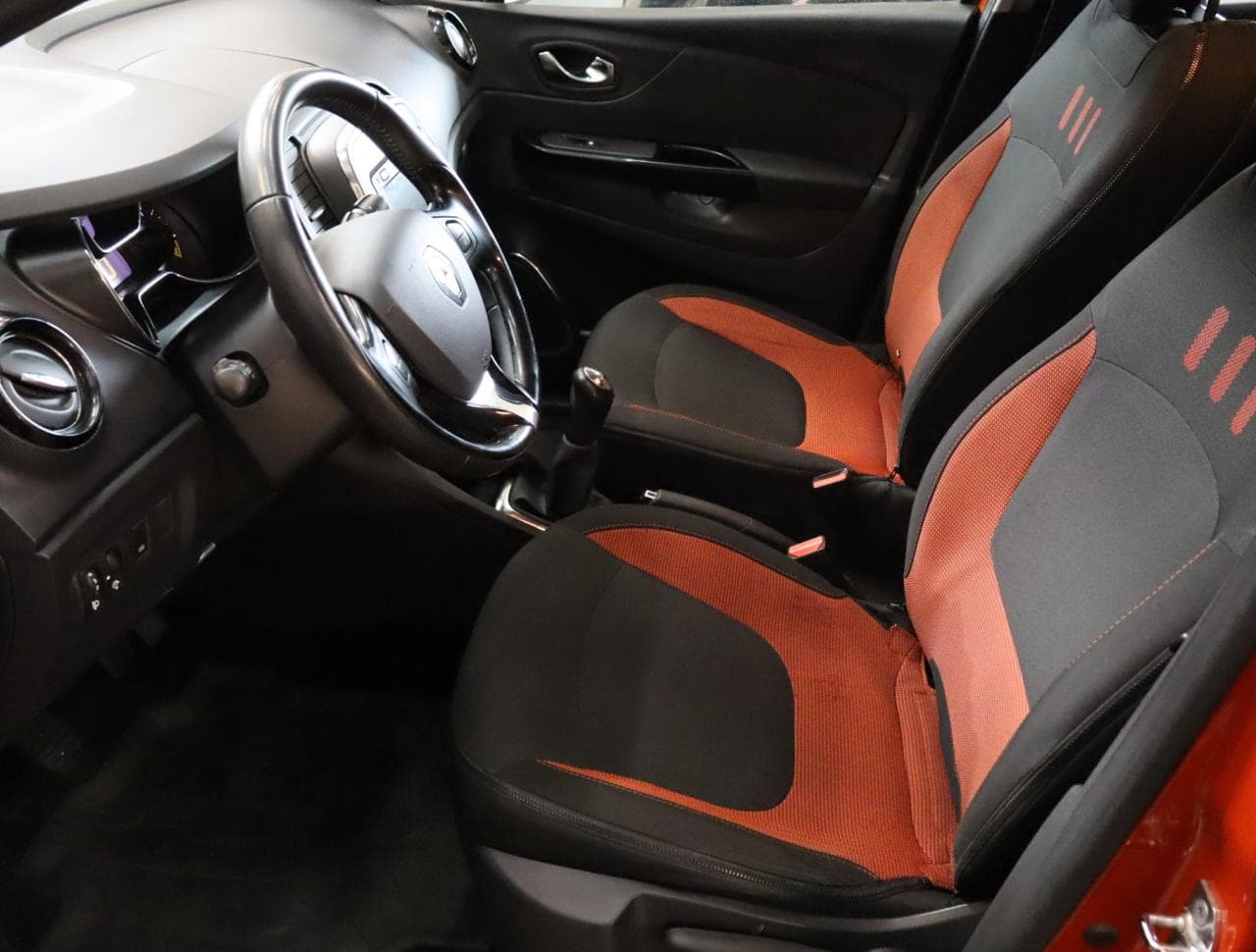 2014 Renault CAPTUR - 30