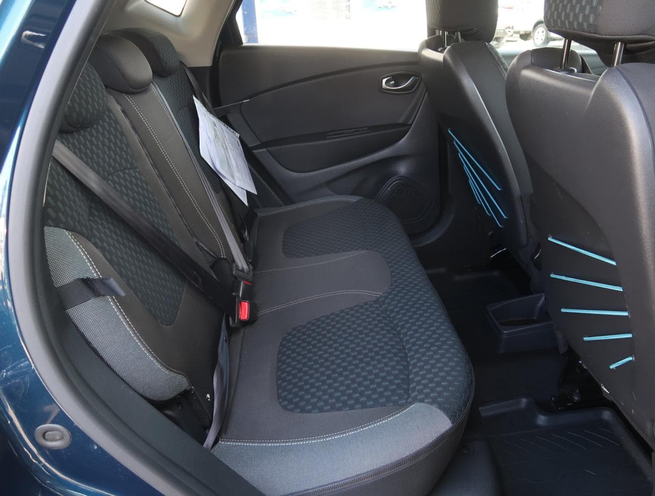 2017 Renault CAPTUR - 22