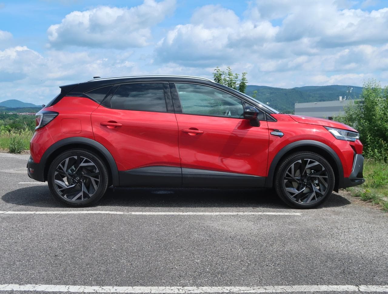 2025 Renault CAPTUR - 14